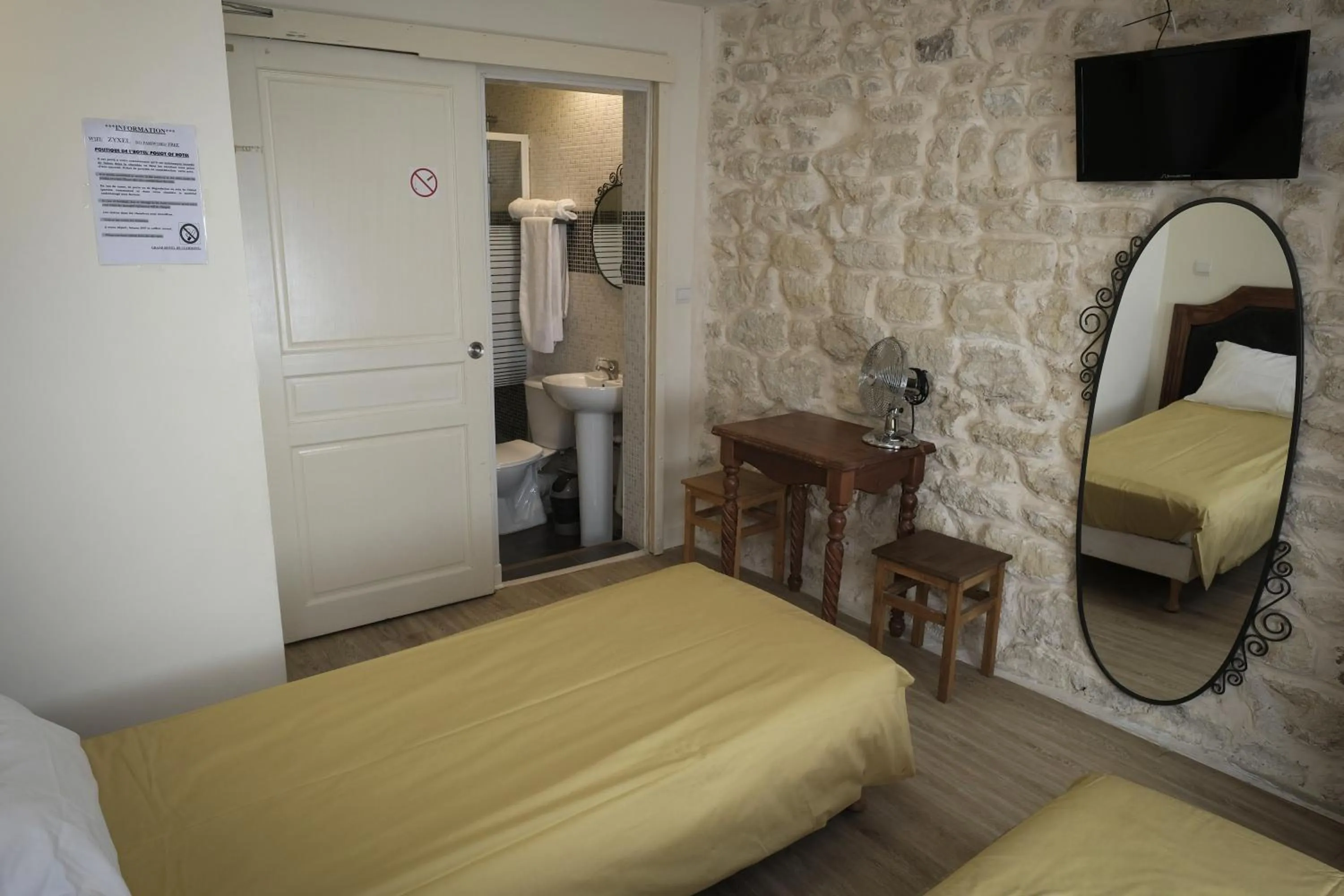 View (from property/room) in Grand Hôtel de Clermont