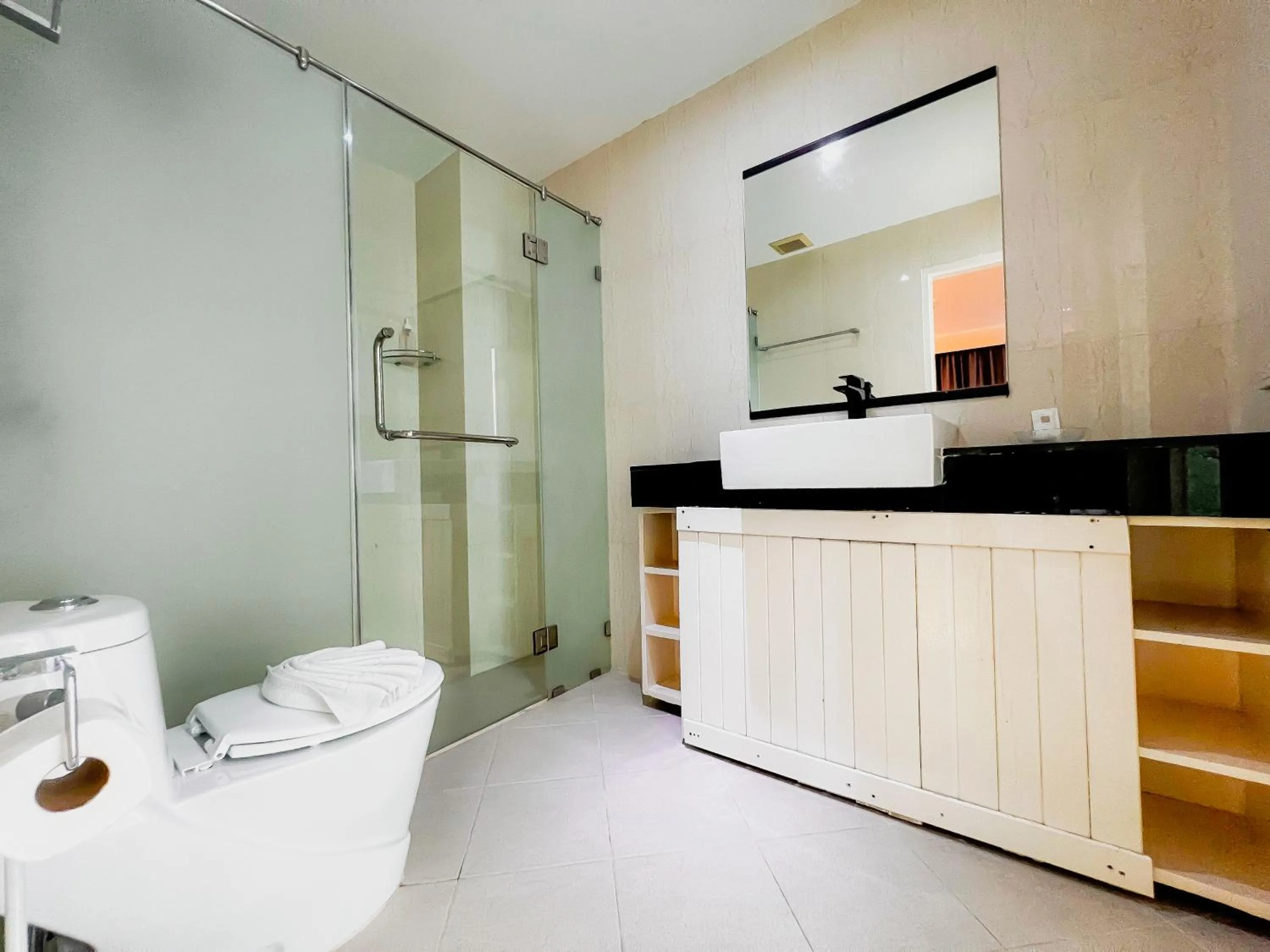 Toilet in Grand Sunset Hotel Phuket