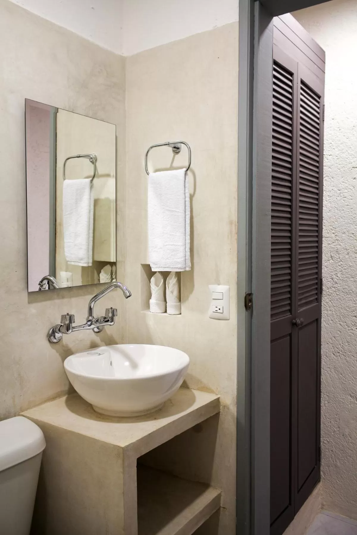 Bathroom in Aruma Art House Hotel Boutique