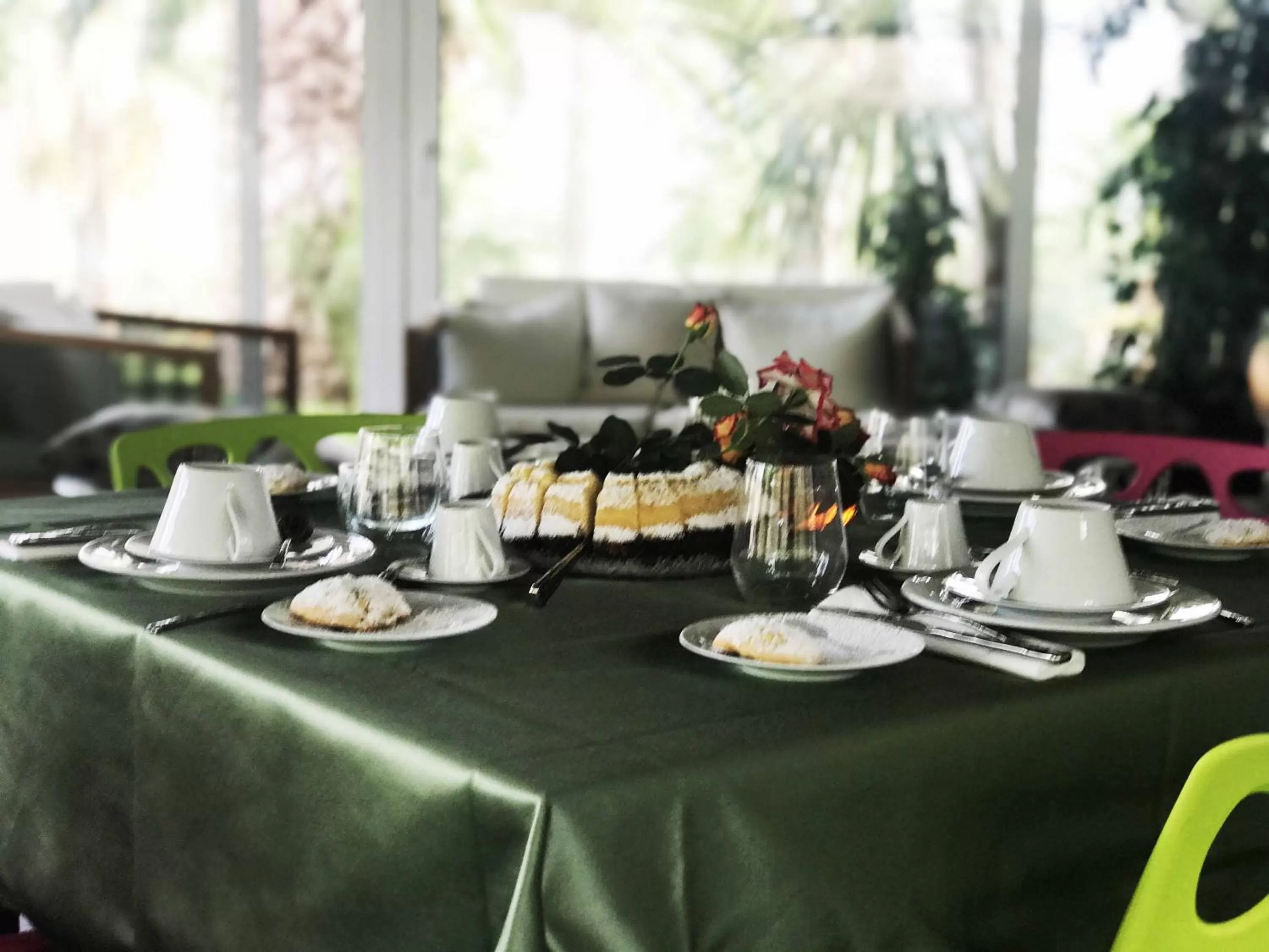 Restaurant/places to eat in Kalos Relais