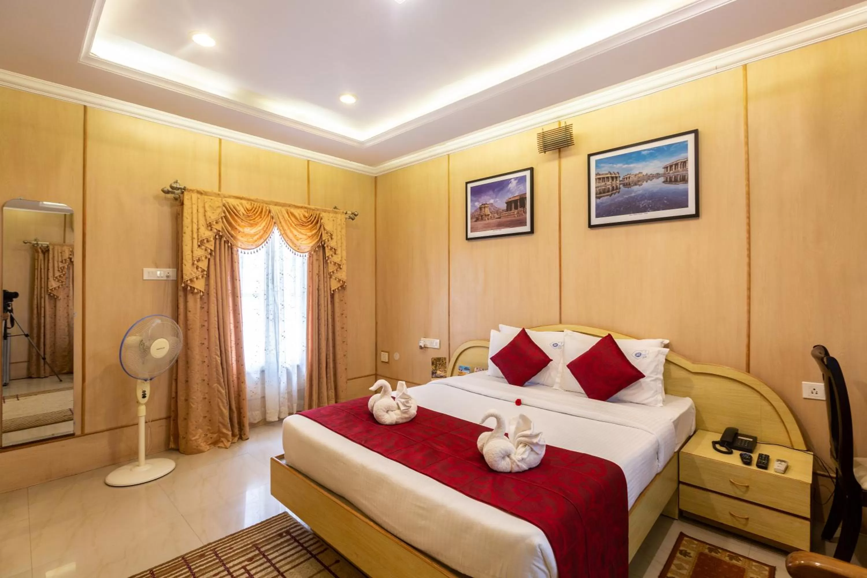 Bed in KSTDC Hotel Mayura Bhuvaneshwari Kamalapur