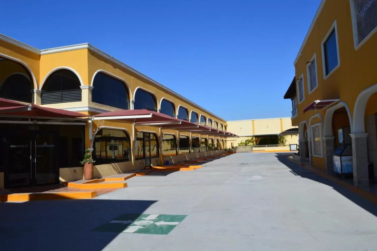 Parking in Hotel San Ignacio Inn