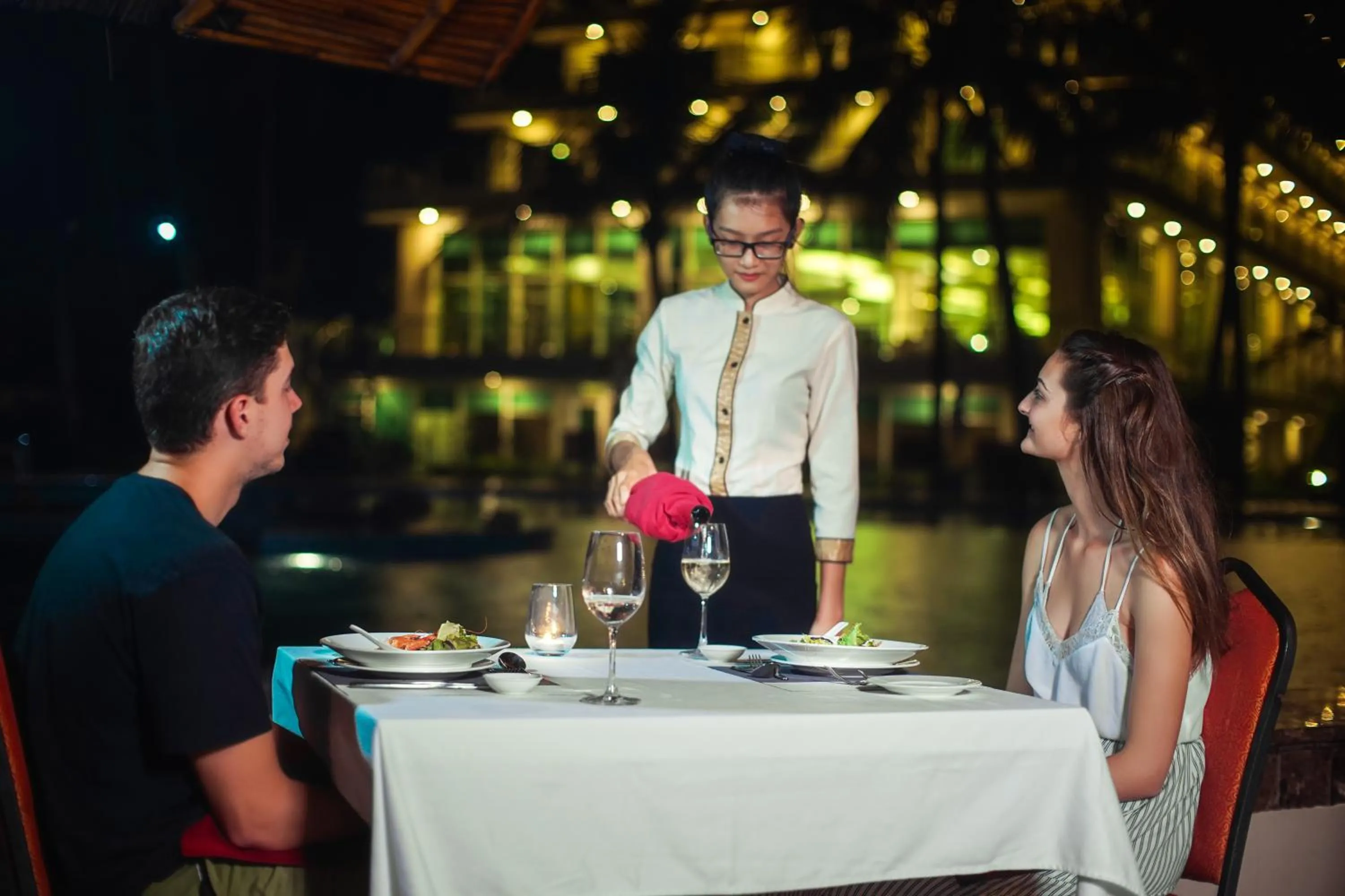 Restaurant/places to eat in Muong Thanh Holiday Muine Hotel