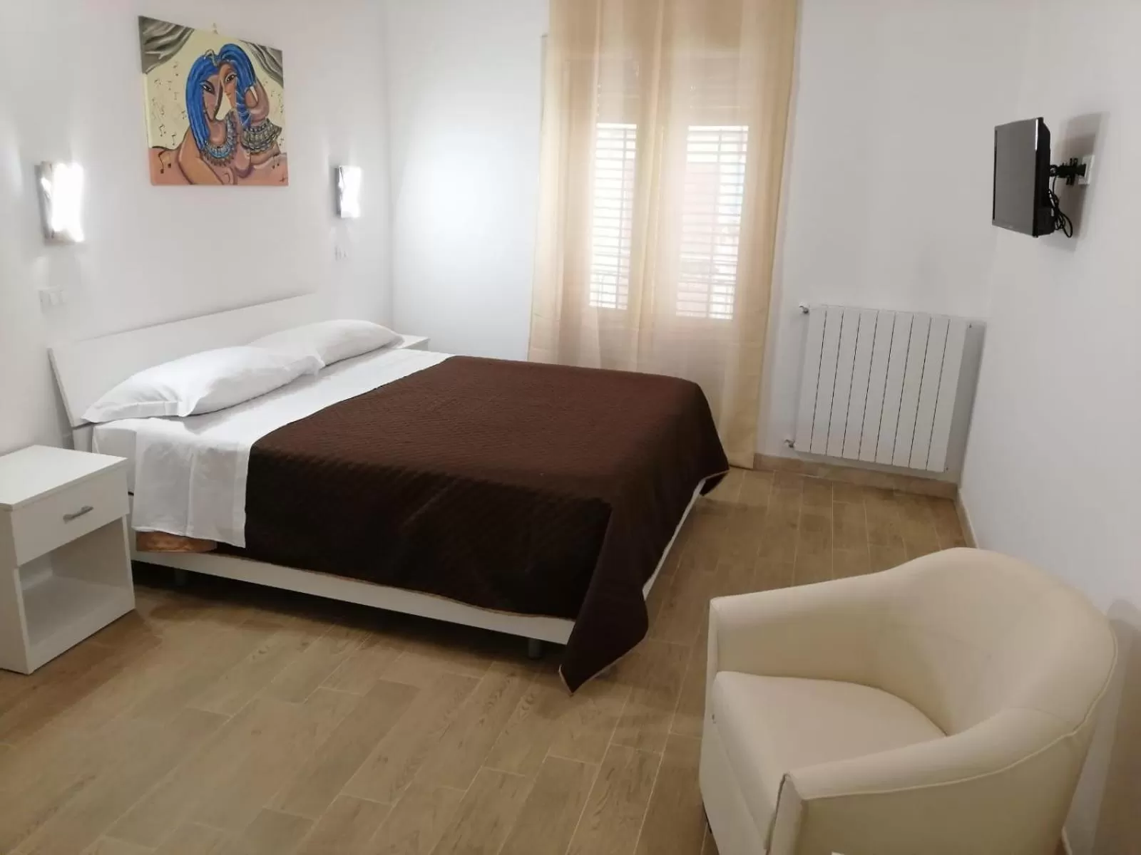 Sauna, Bed in Opera Boutique Rooms