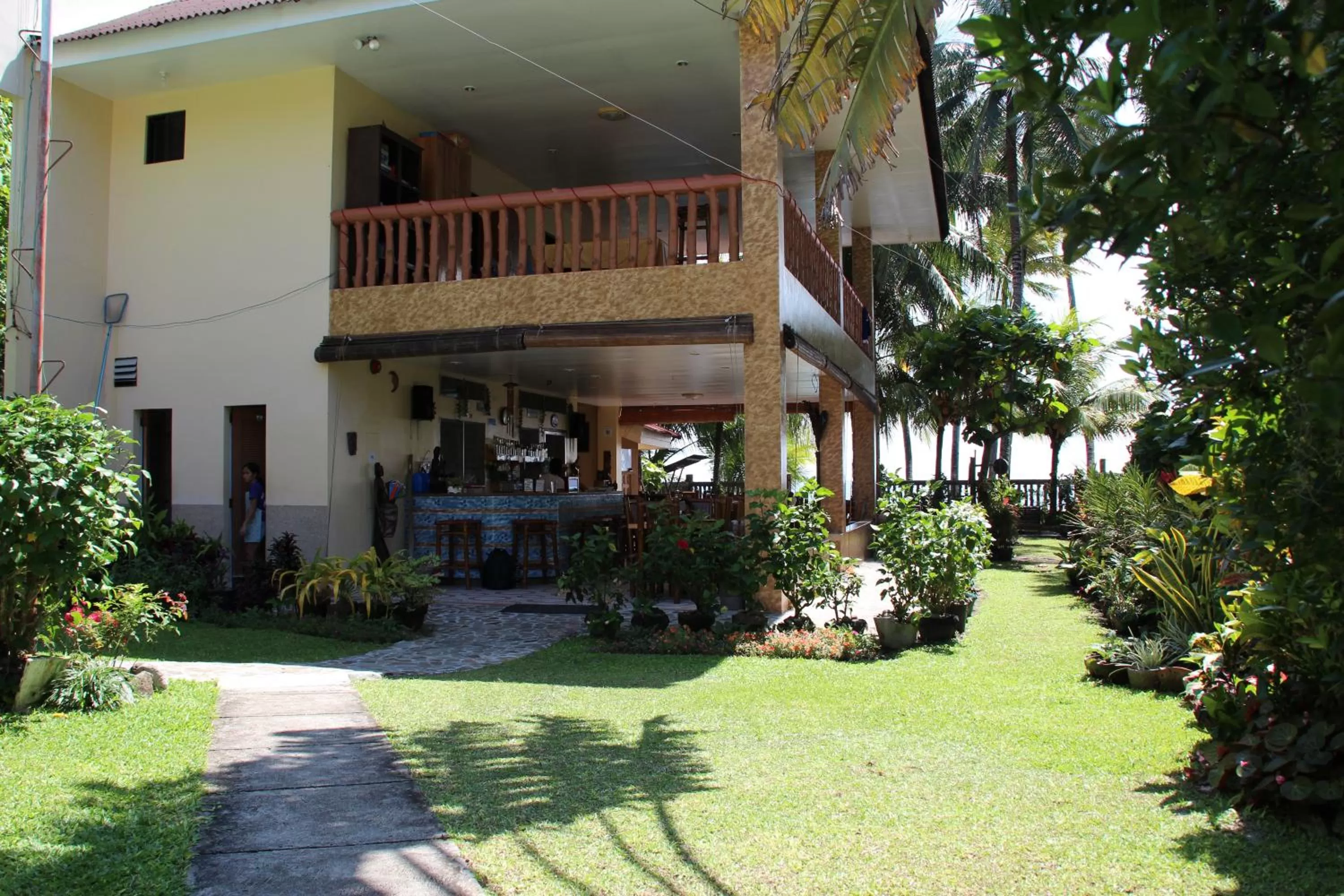 Restaurant/places to eat in Wellbeach Dive Resort