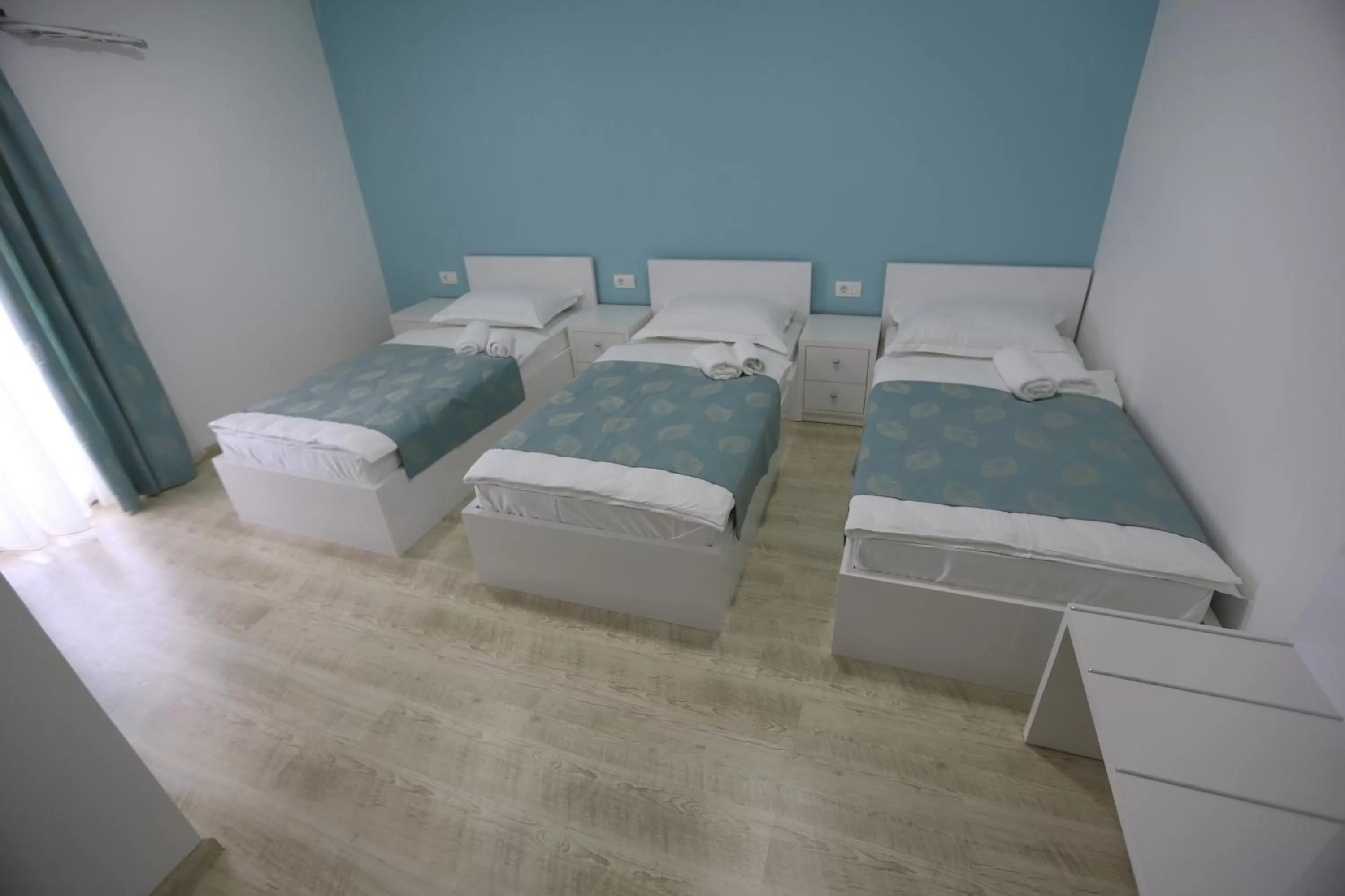 Photo of the whole room, Bed in Villa Flowers