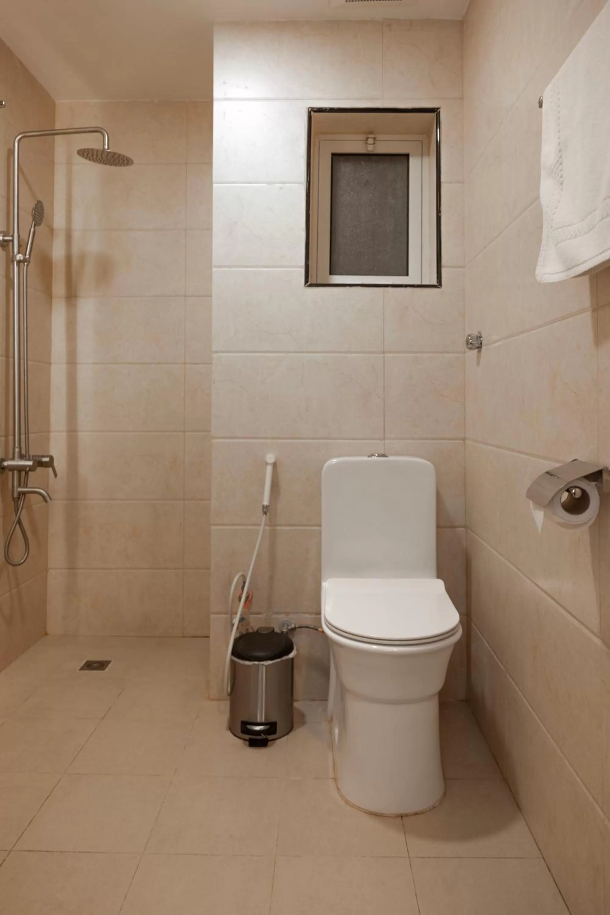 Shower in Sweet Home For Serviced Accommodation