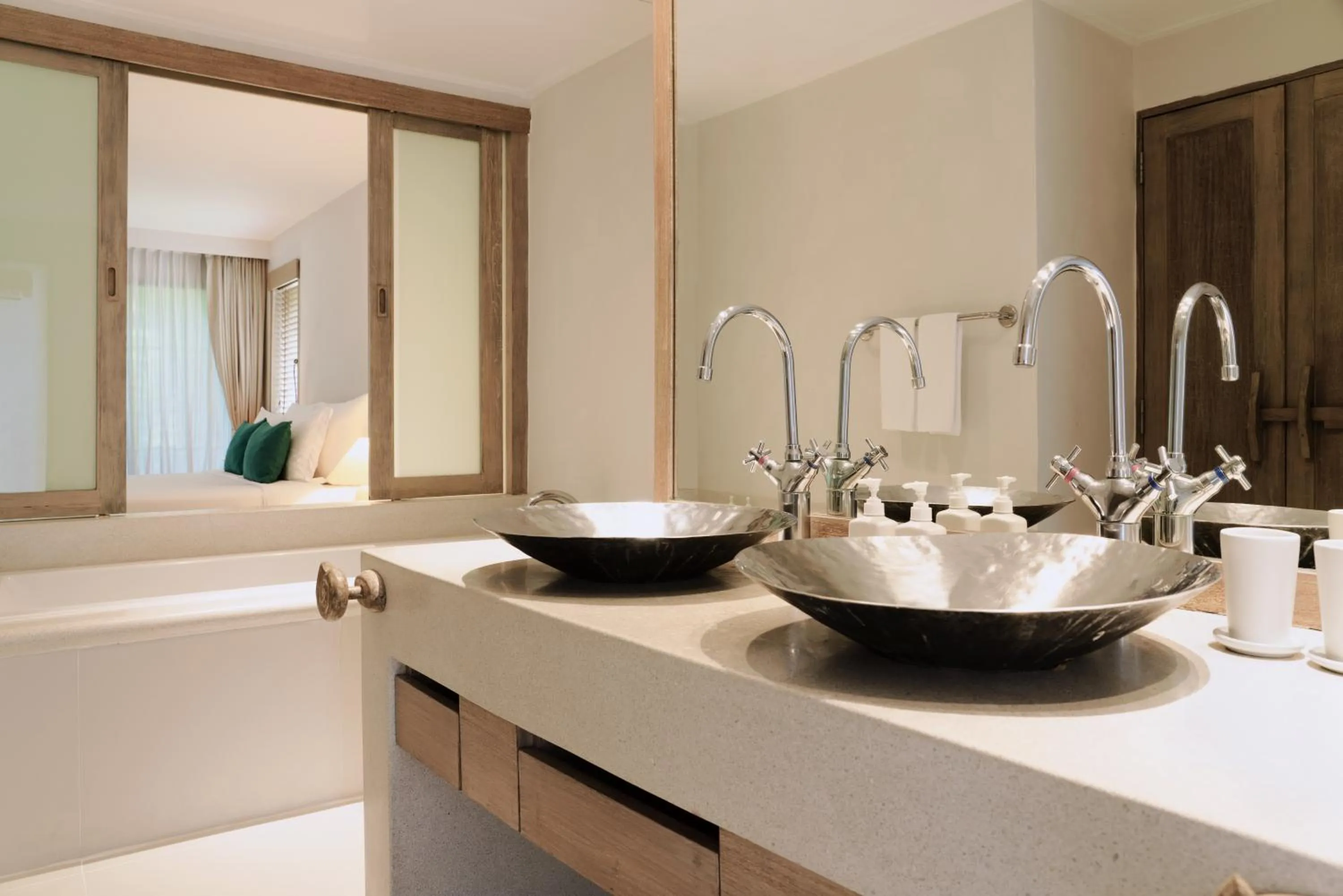 Bath in Wyndham Hua Hin Pranburi Resort & Villas