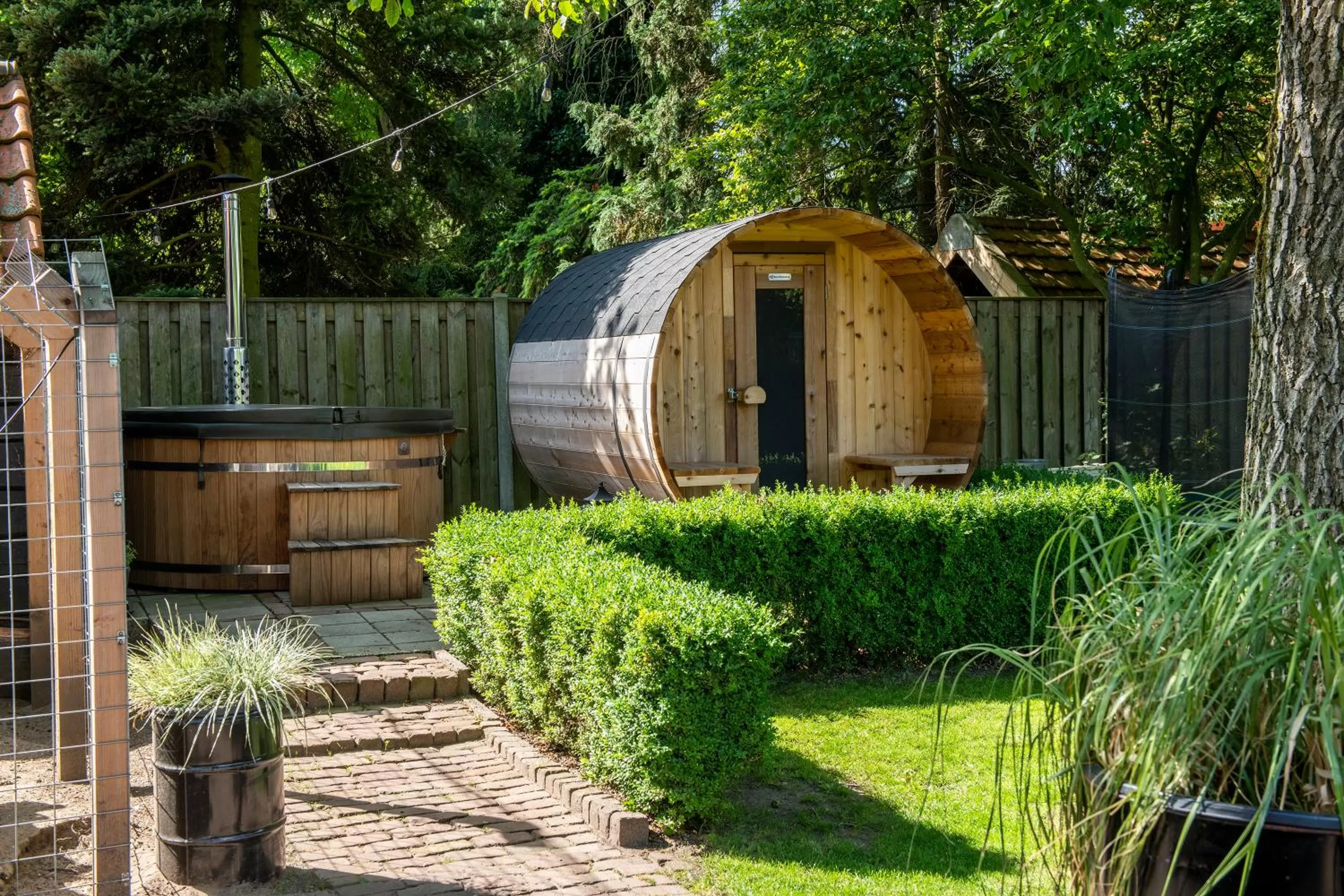 Hot Tub in Hush Bed & Breakfast