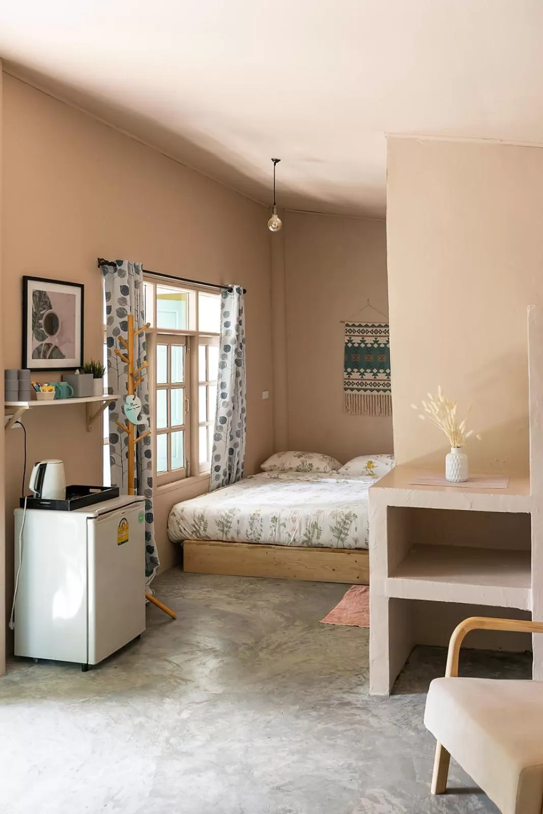 Bed in Indie Beach Bungalows