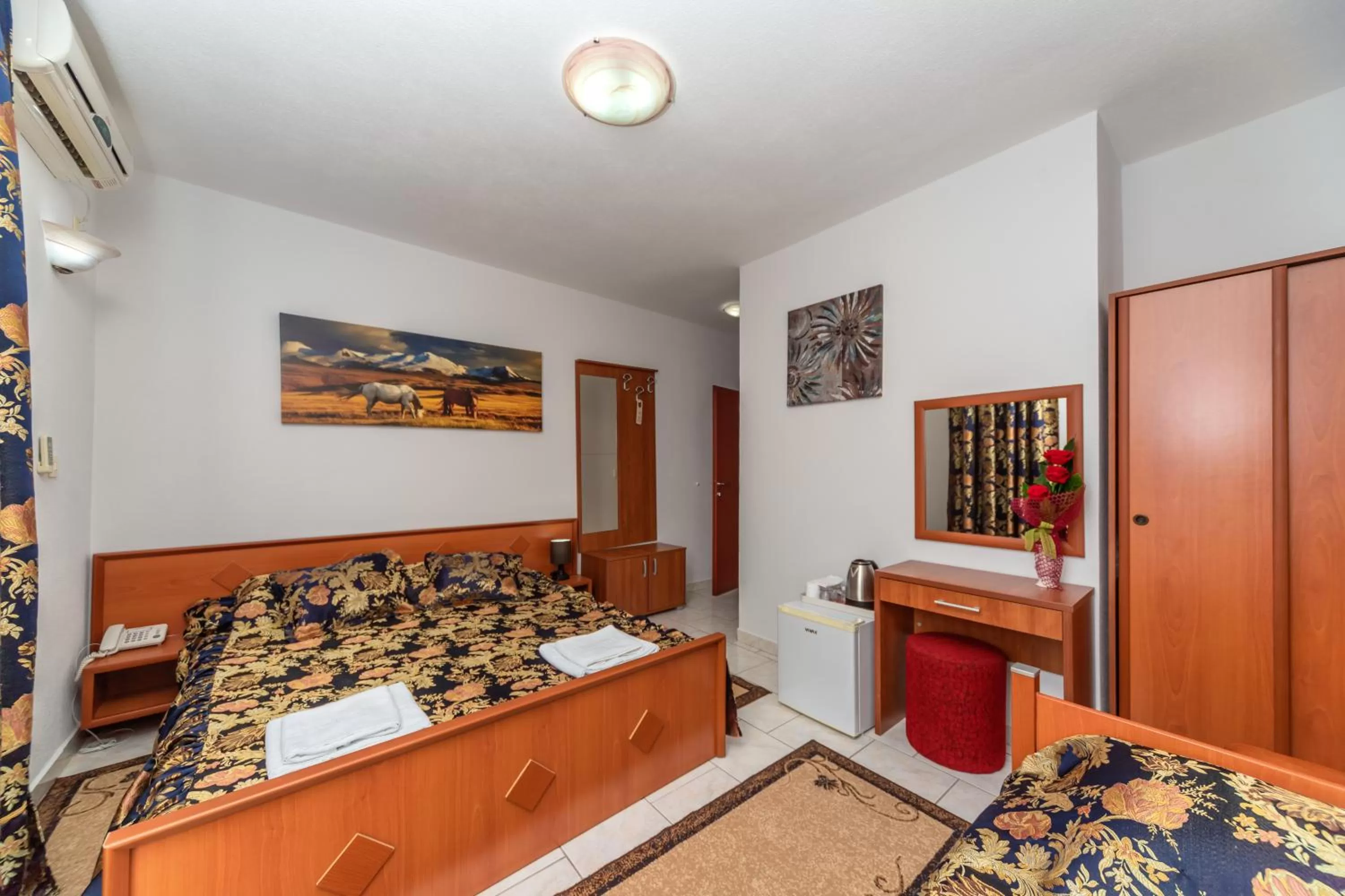 Sea view, Bed in " Villa Kruna Lux "