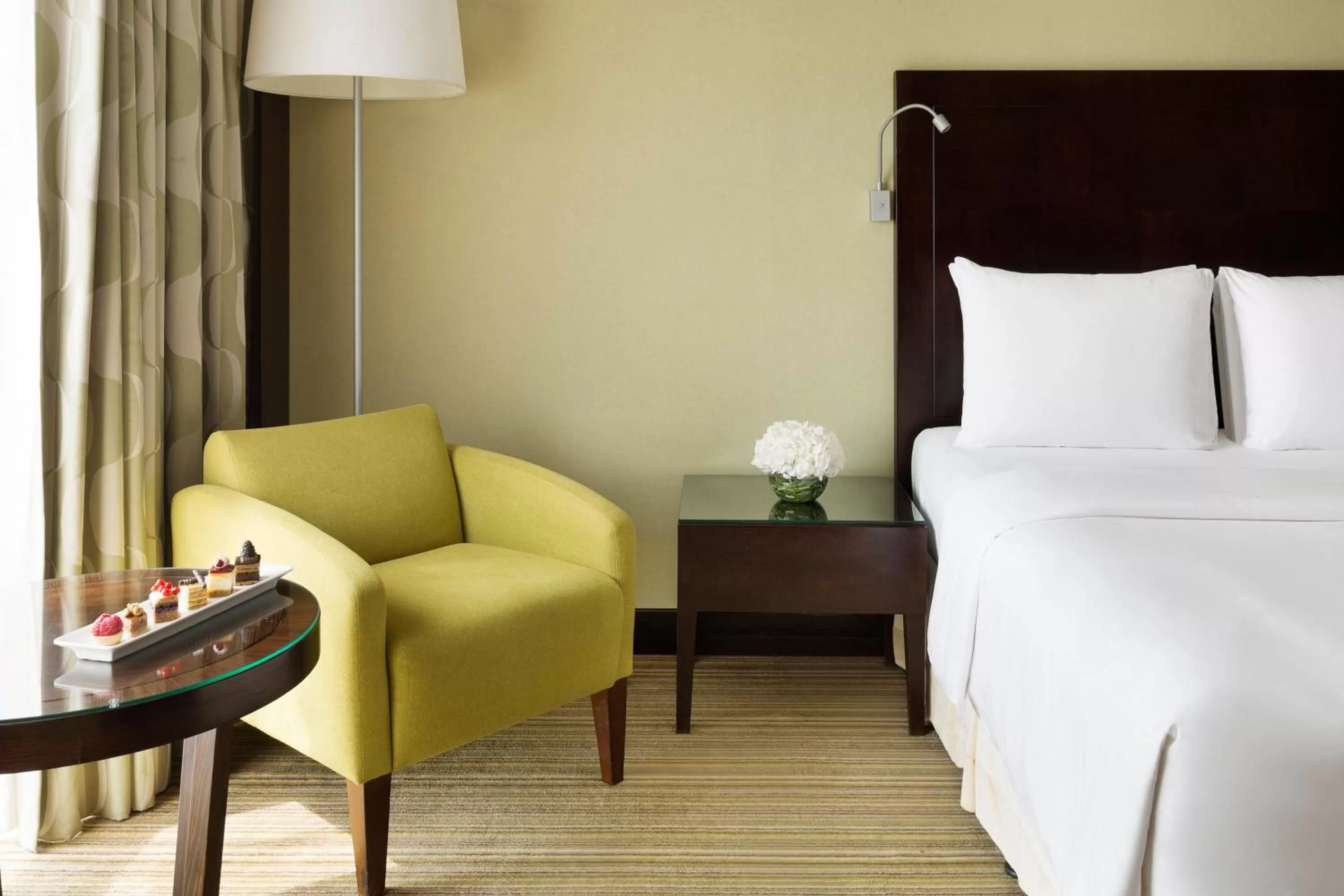 Photo of the whole room, Bed in Crowne Plaza Jeddah by IHG