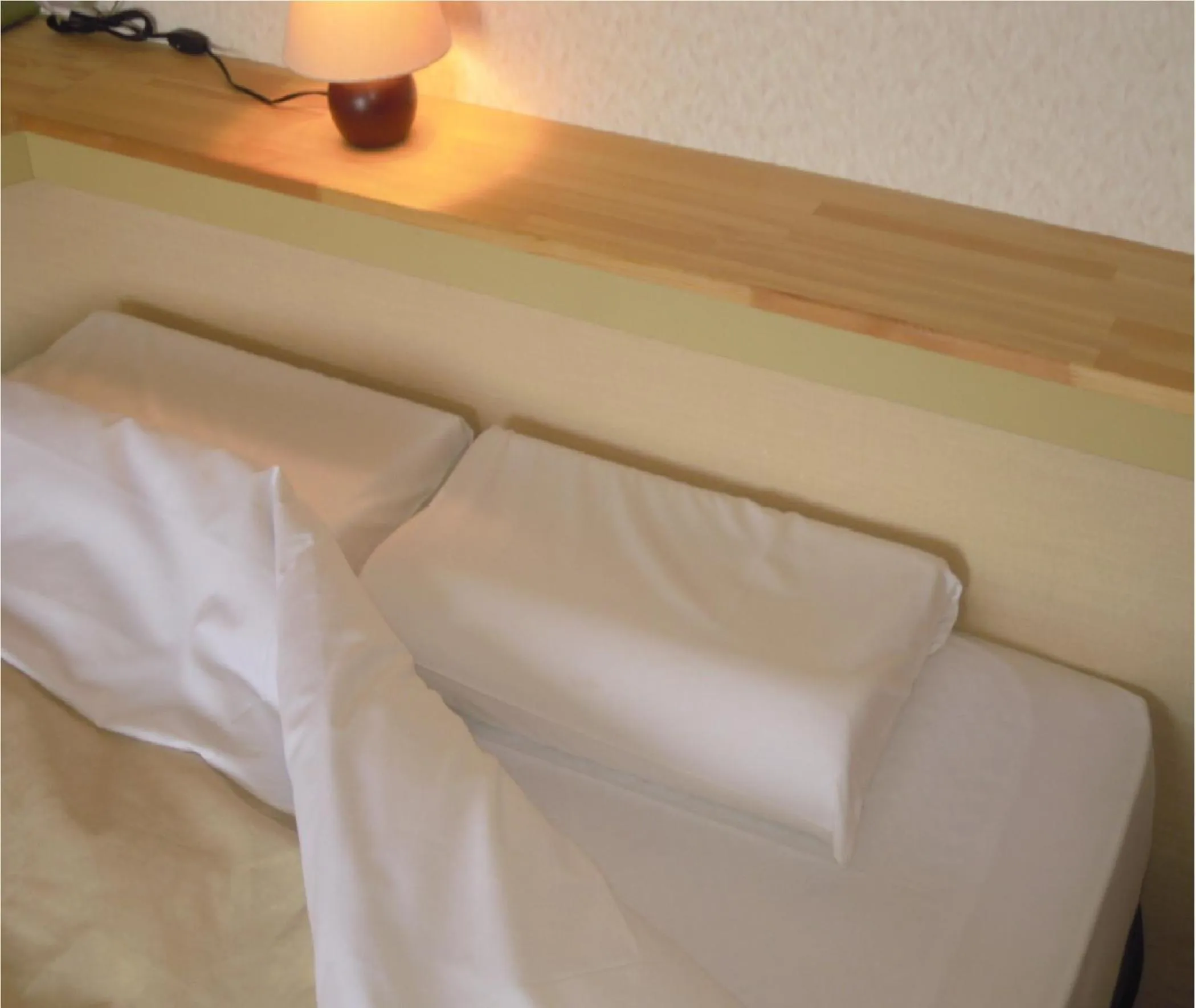 Bed in Niigata Park Hotel