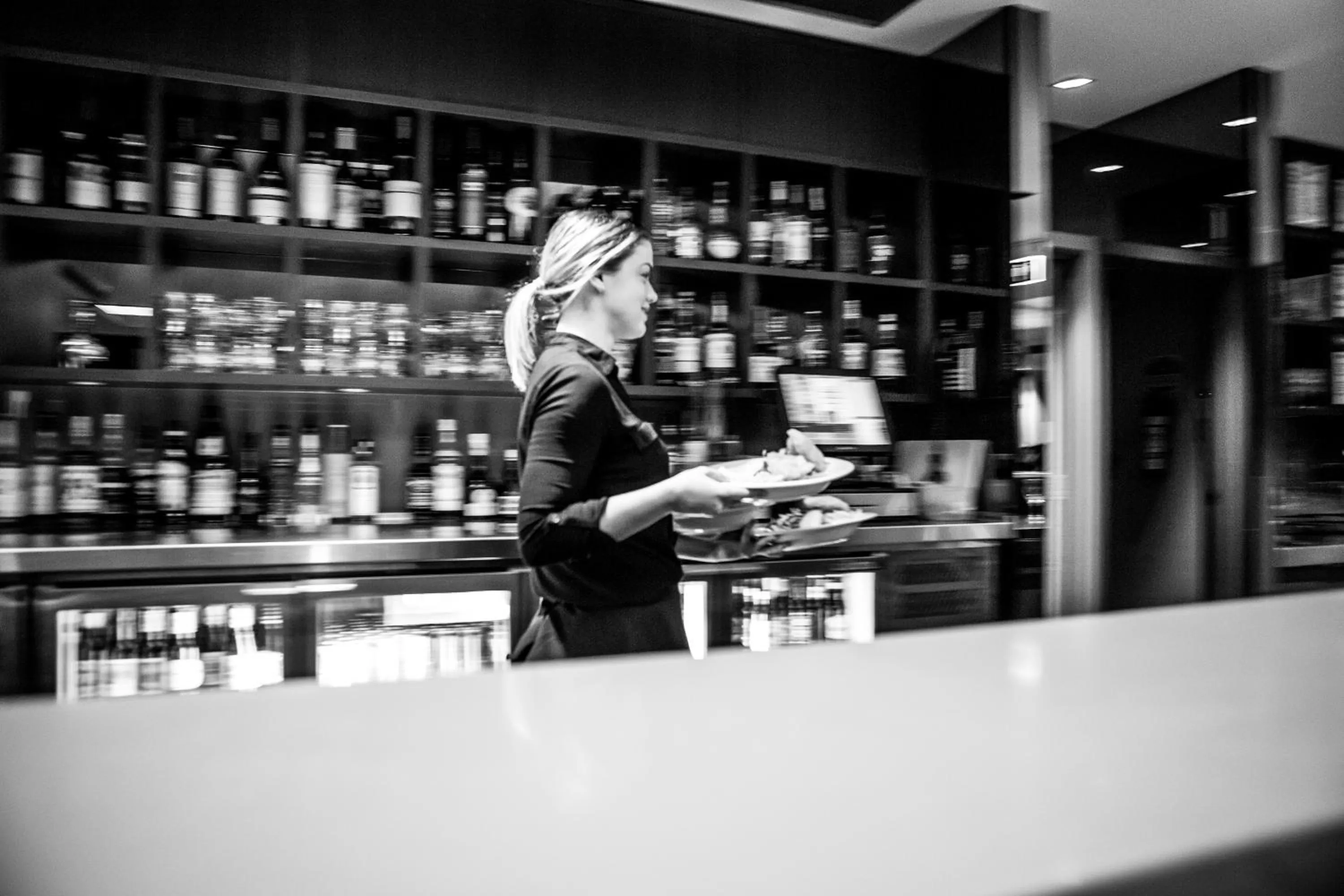 Restaurant/places to eat in Lady Bay Resort