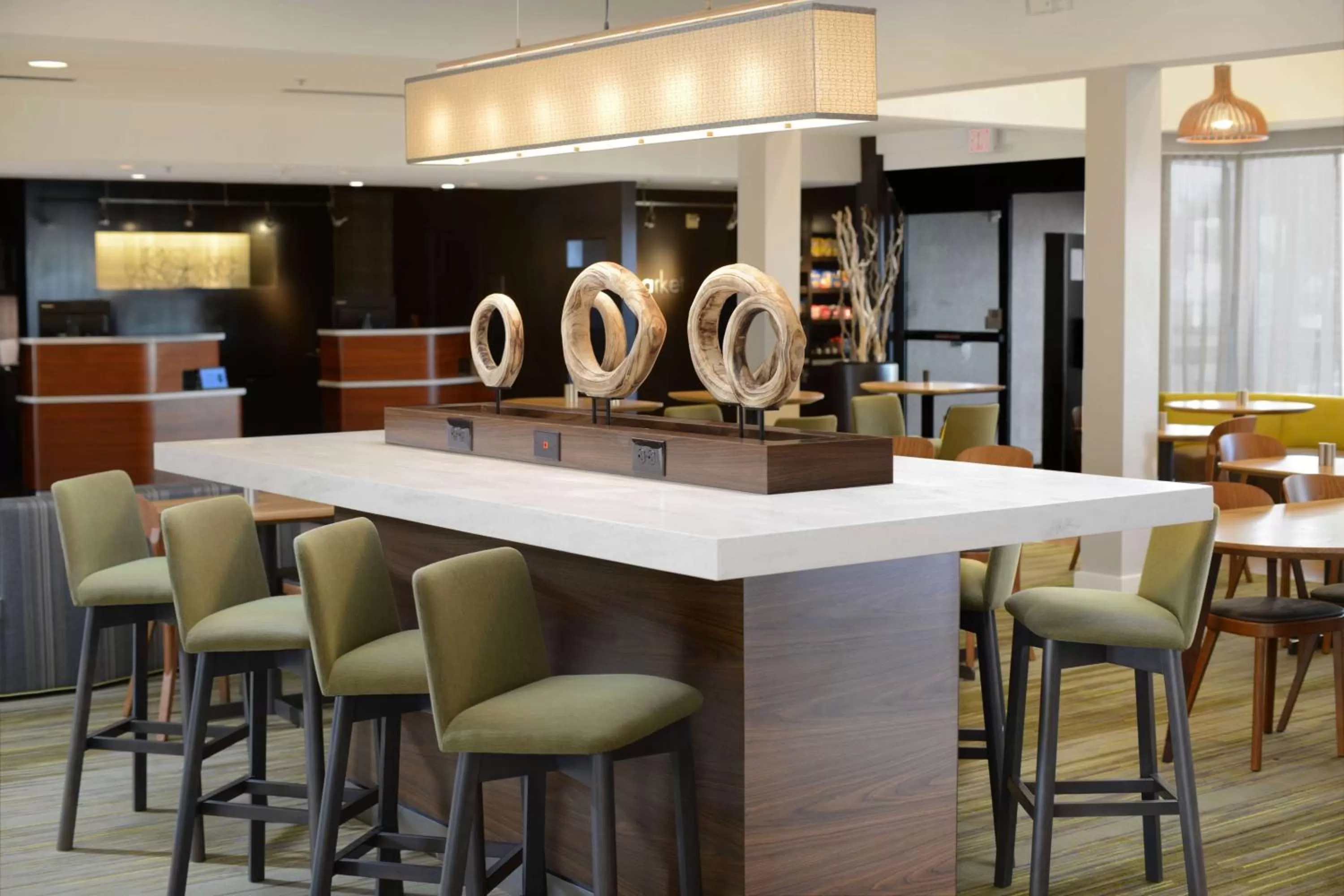 Restaurant/places to eat in Sonesta Select Dallas Central Expressway