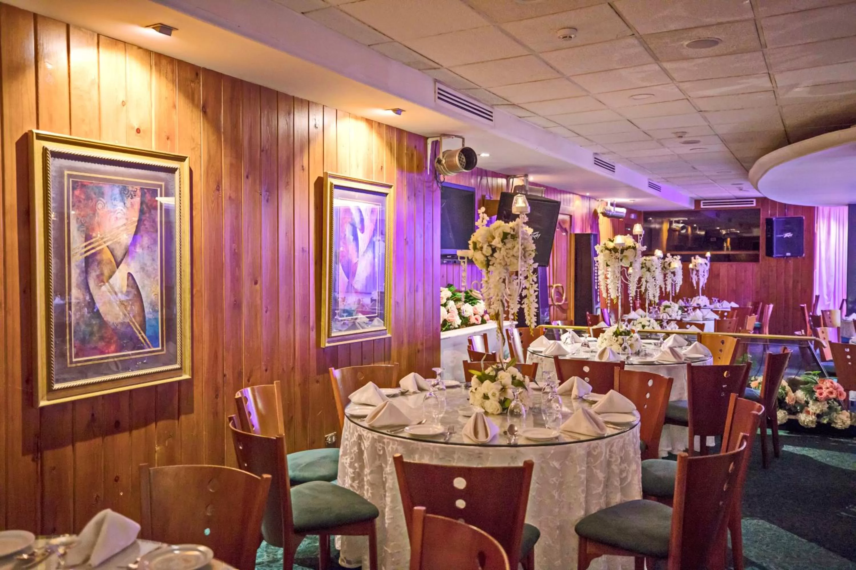 Restaurant/places to eat in Amman International Hotel