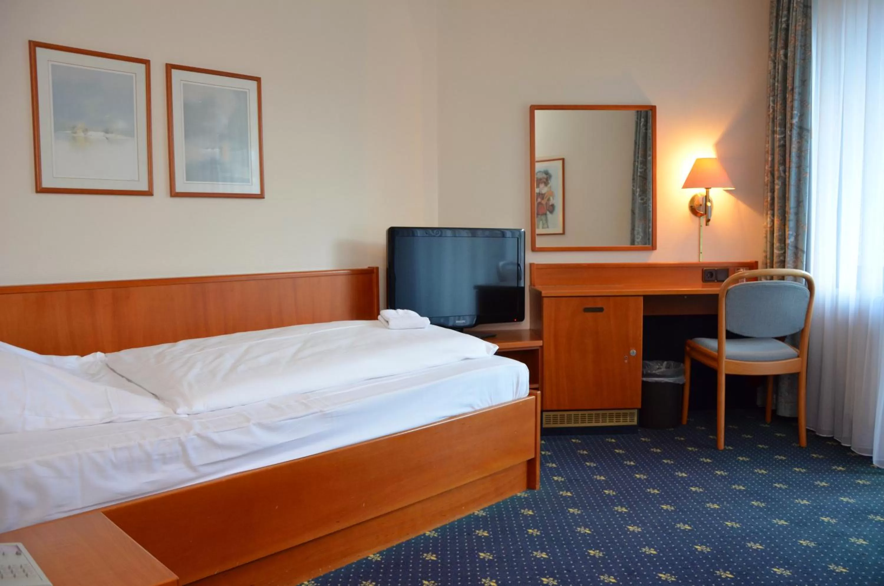 Bedroom, Bed in Karaman Group Hotel