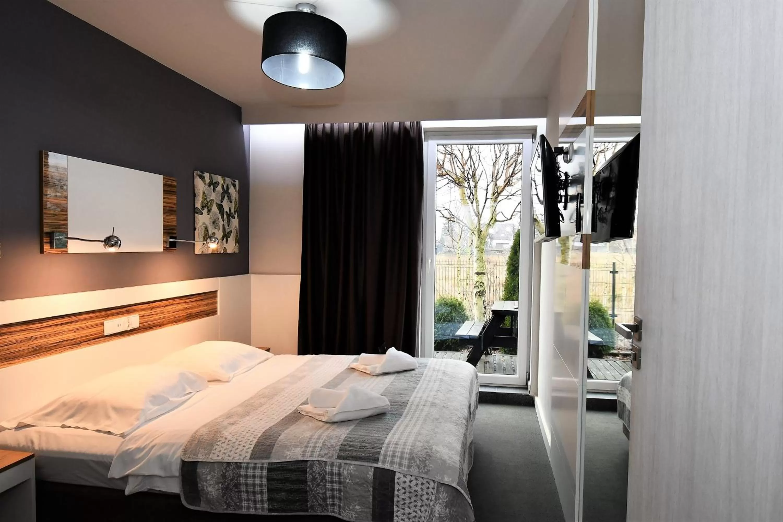 Bed in Sleepinn Gdansk Airport