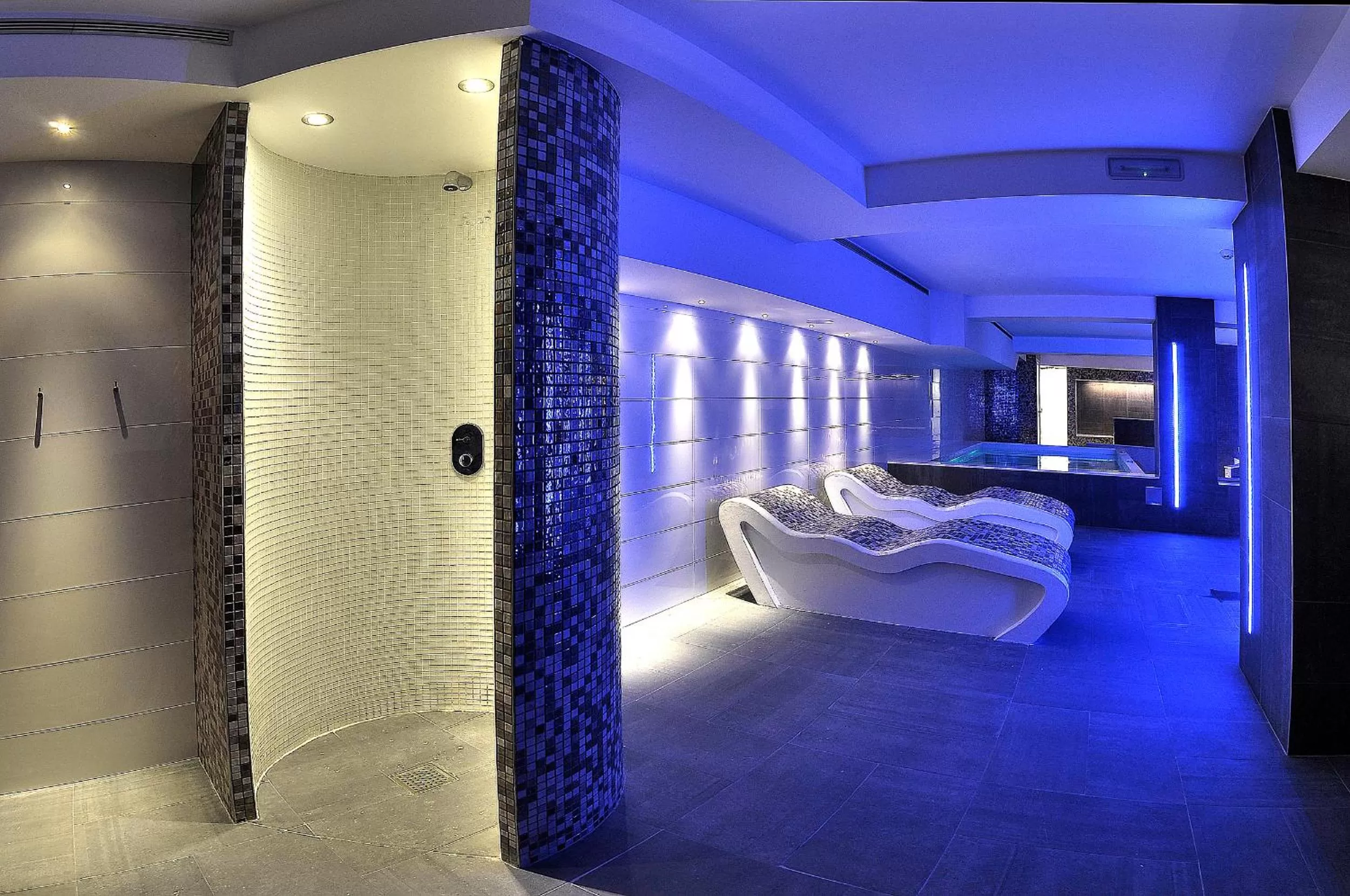 Spa and wellness centre/facilities, Bed in Hotel Kandahar