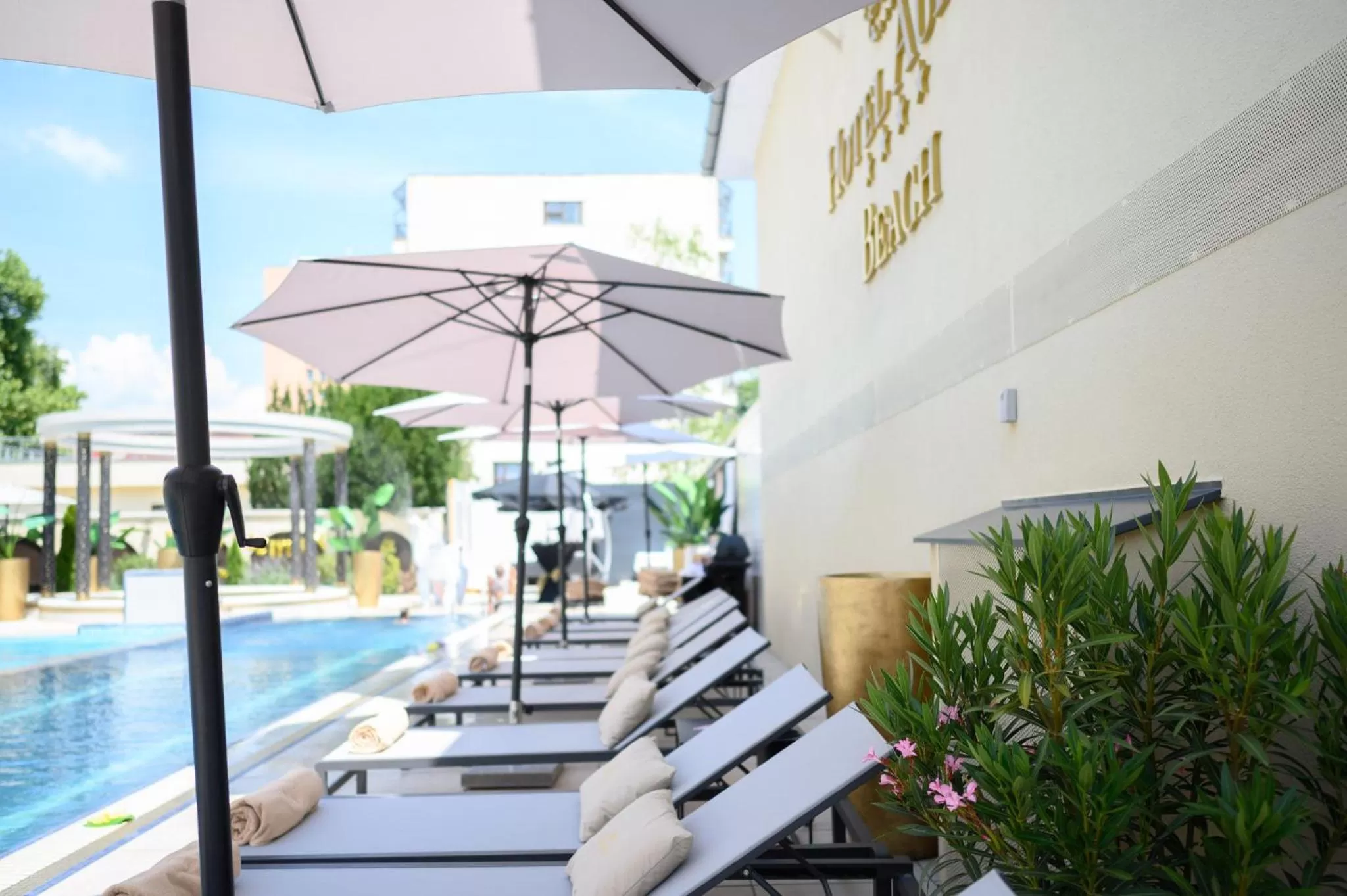 Pool view in Hotel Aurum