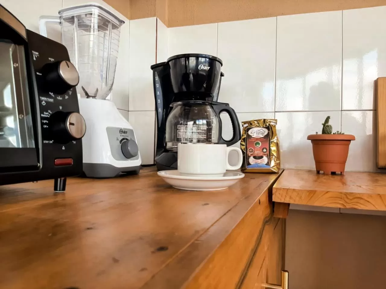 Coffee/Tea Facilities in Millennium Apartment