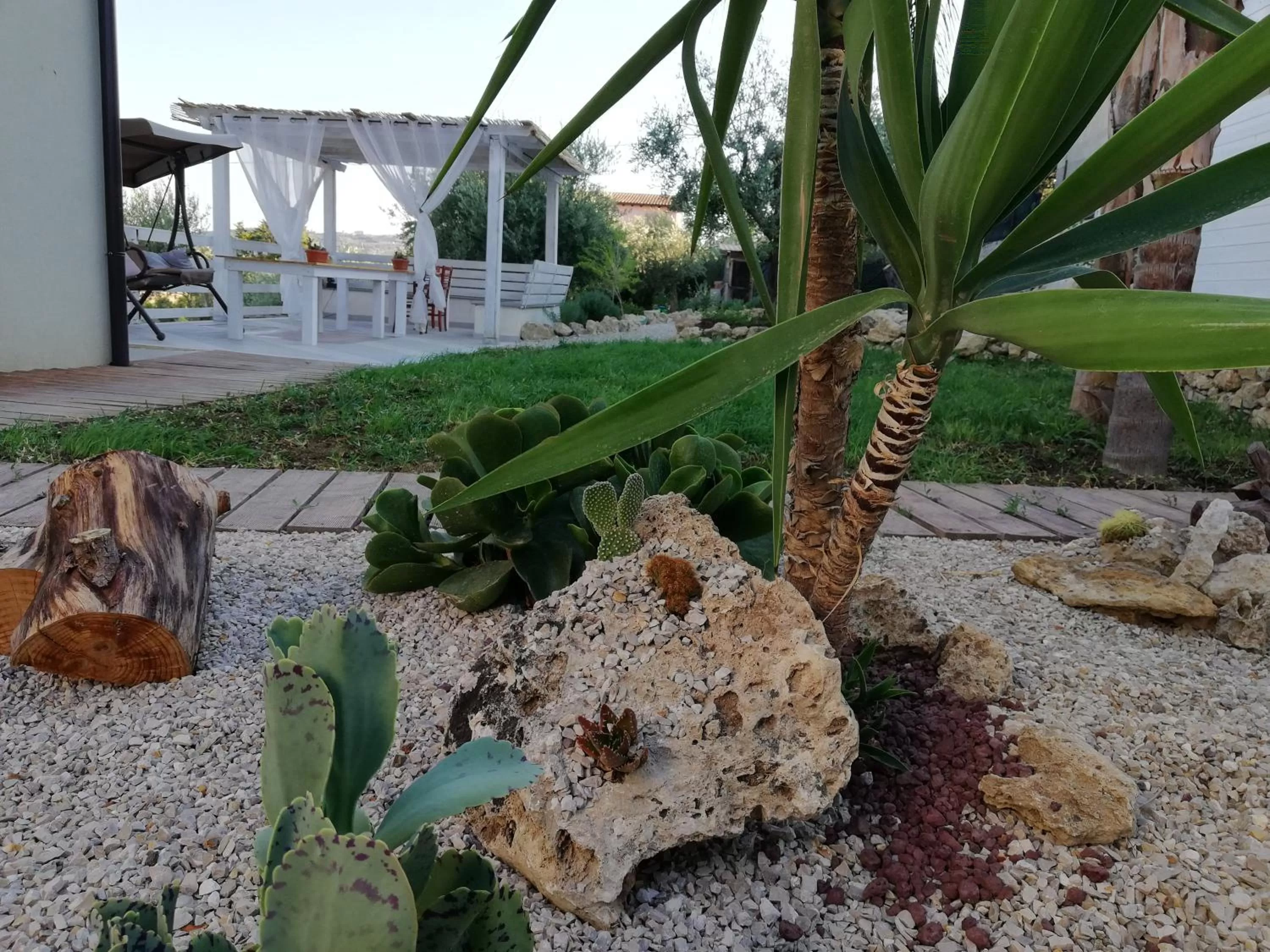 Garden in B&B Villa Kairos