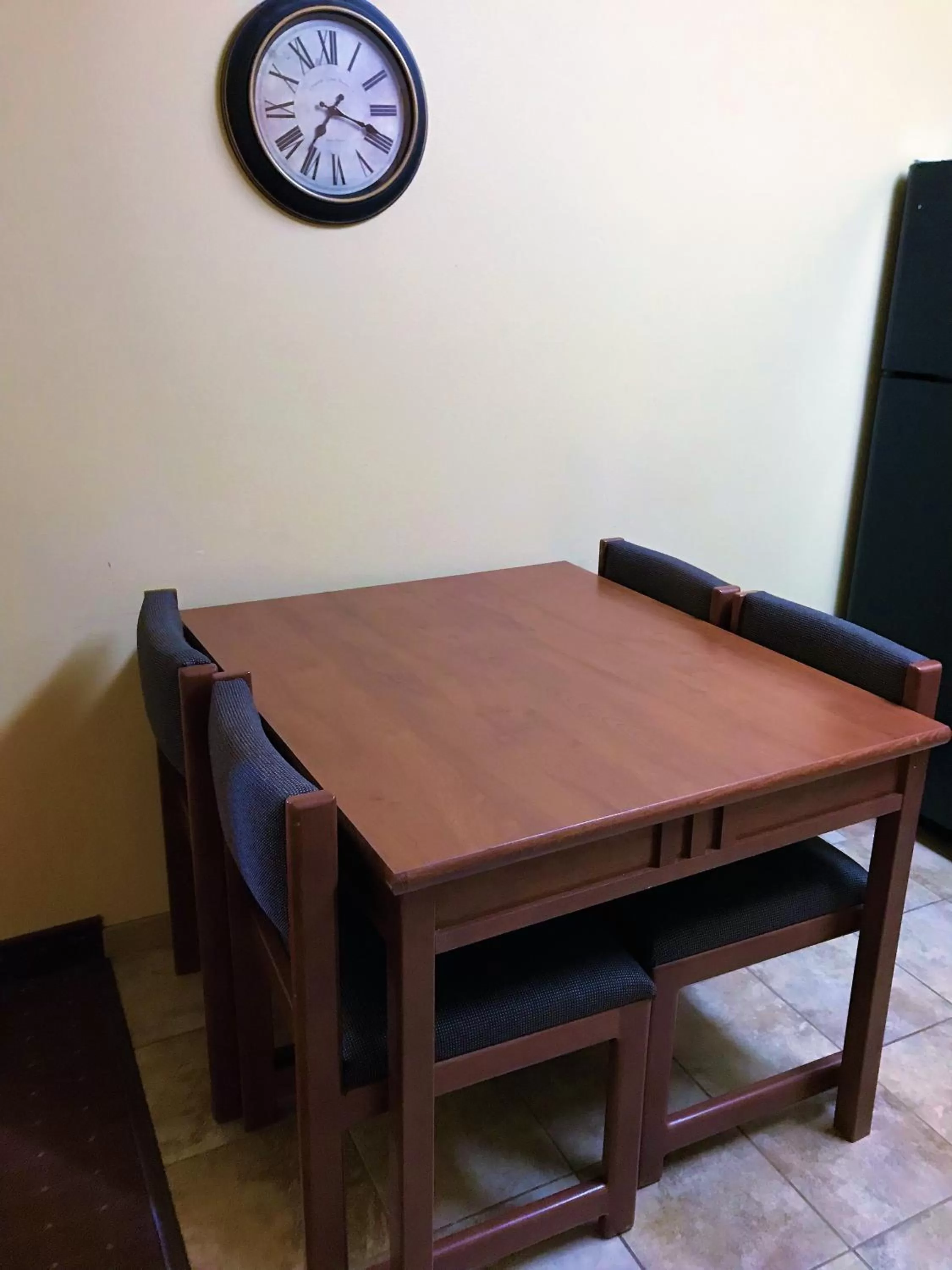 Dining area in AmericInn by Wyndham Fargo Medical Center