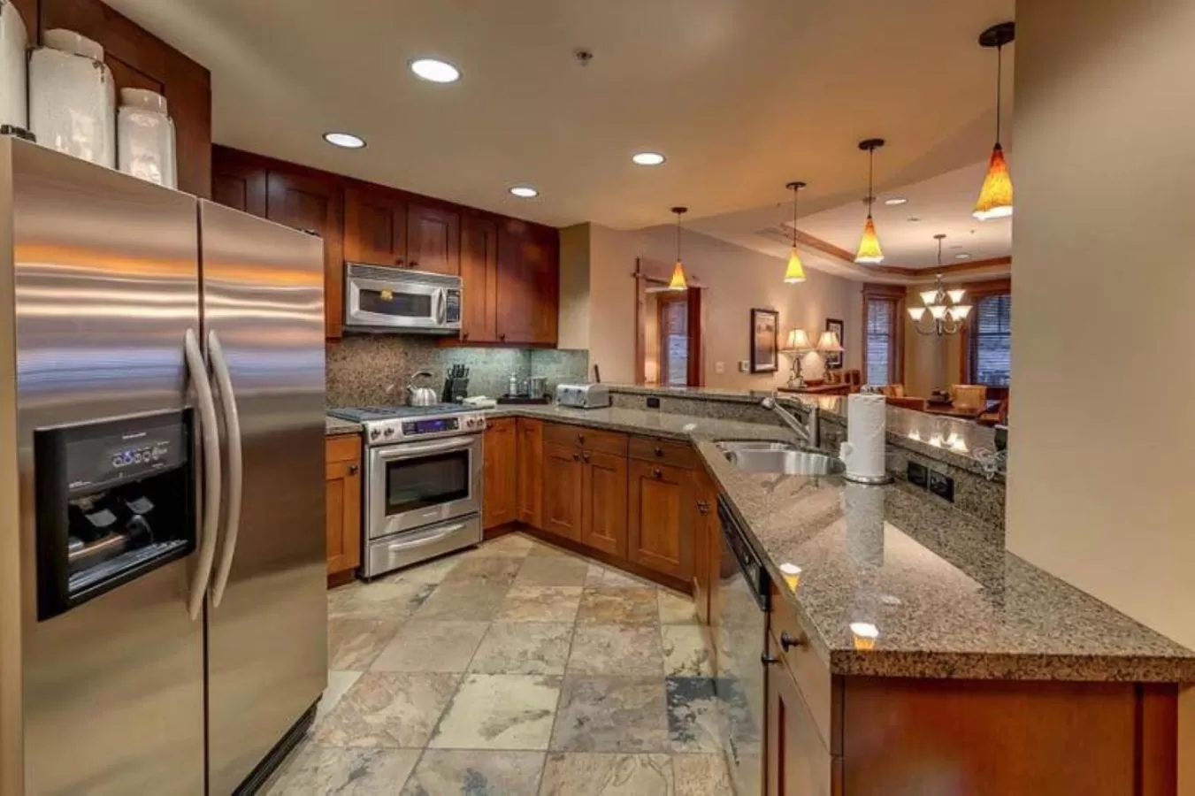 Kitchen/Kitchenette in East West Hospitality at Tahoe