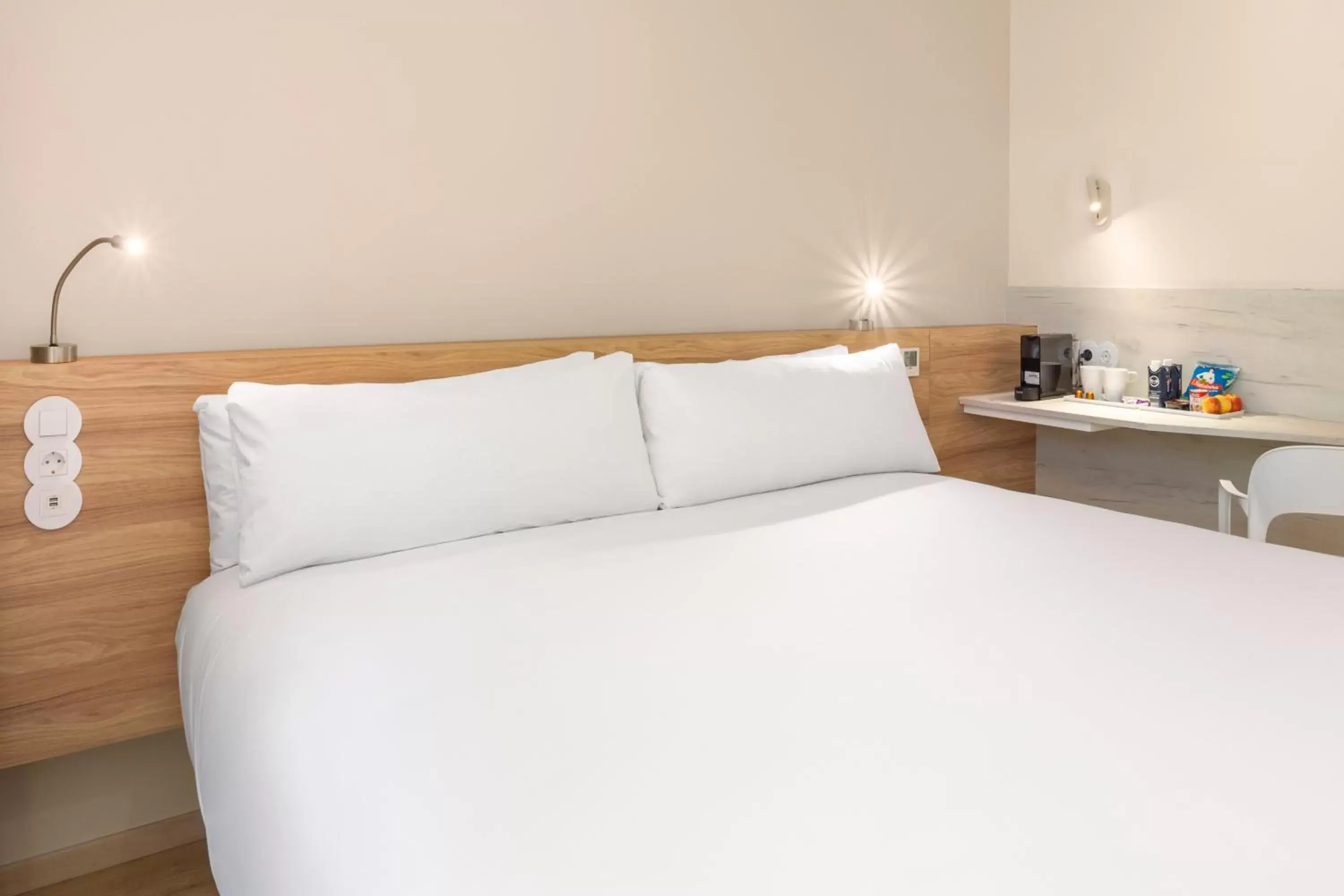 Superior Double Room in B&B HOTEL Lisboa Montijo Superior Double Room in B&B HOTEL Lisboa Montijo