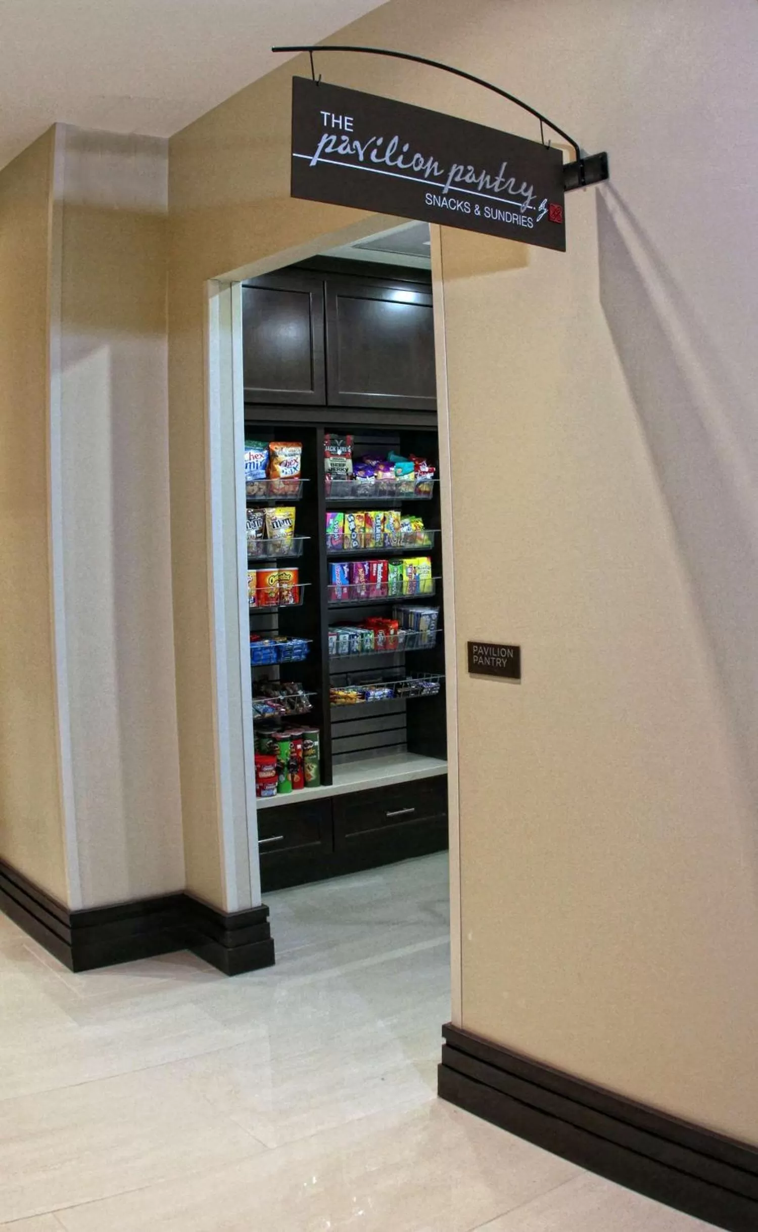 Restaurant/places to eat in Hilton Garden Inn Victoria