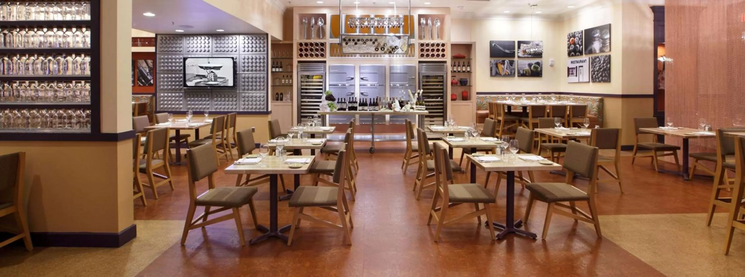 Restaurant/places to eat in The Verve Boston Natick, Tapestry Collection by Hilton