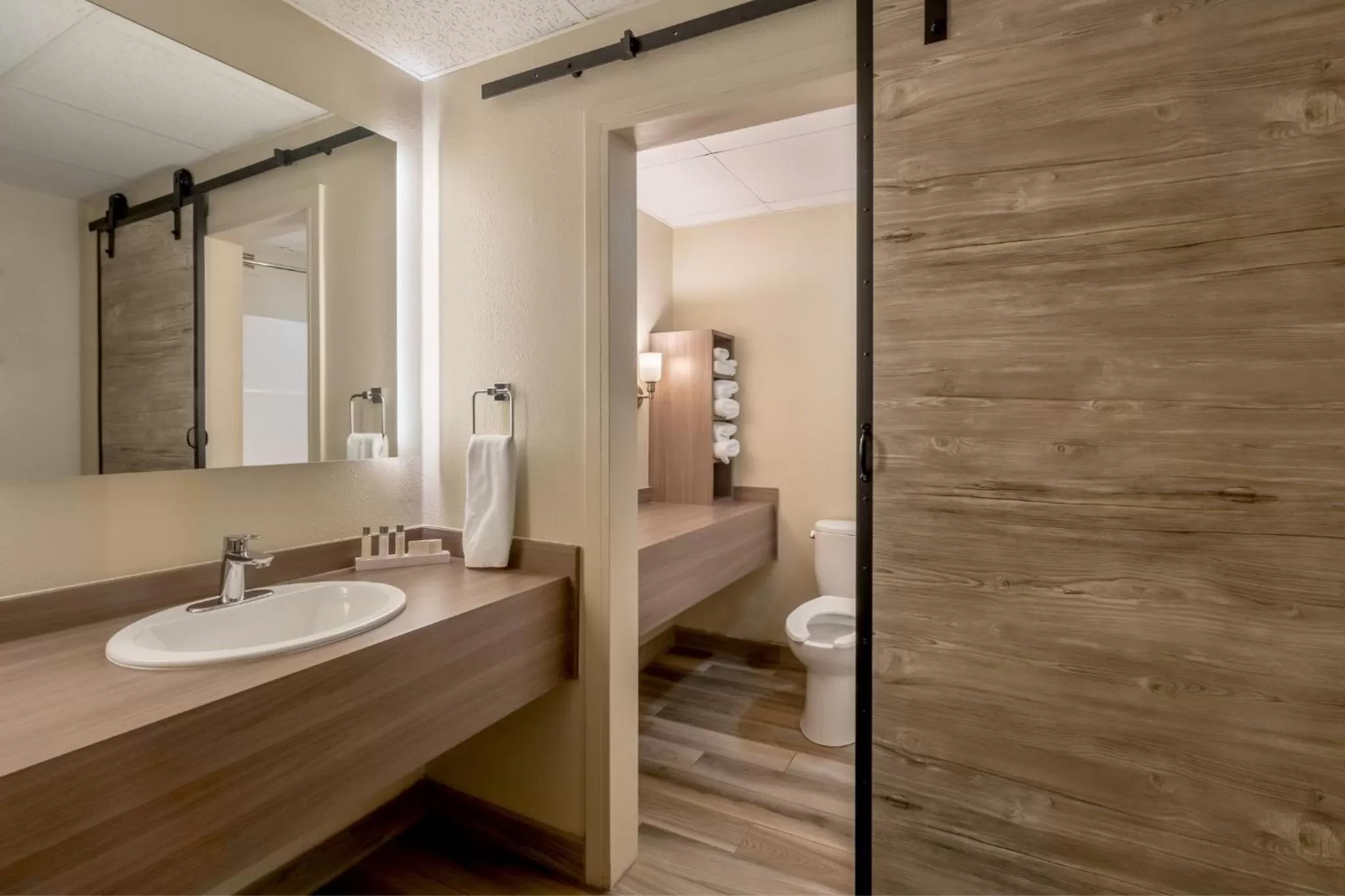 Bathroom in El Rancho Hotel