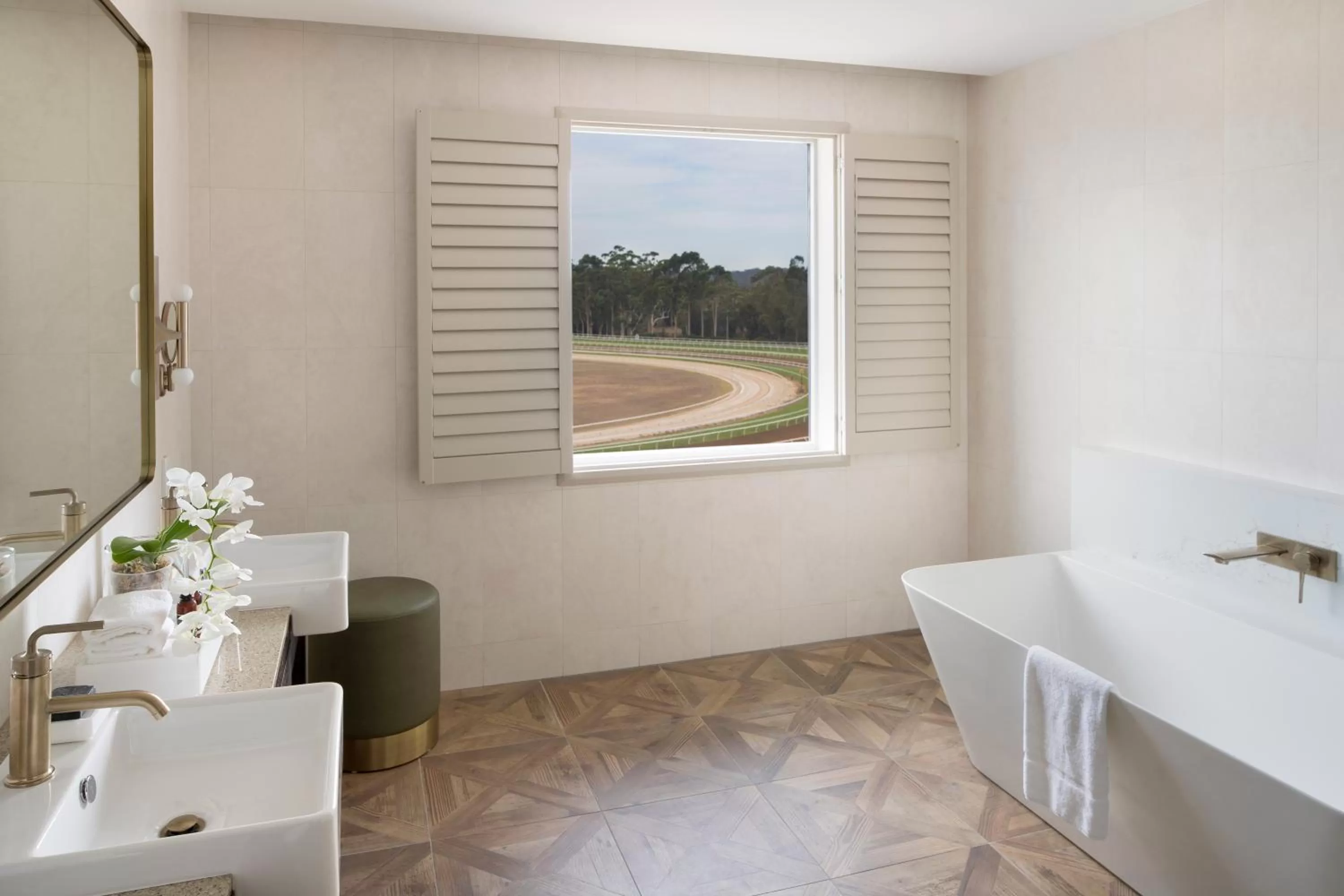 Nearby landmark in The William Inglis Mgallery