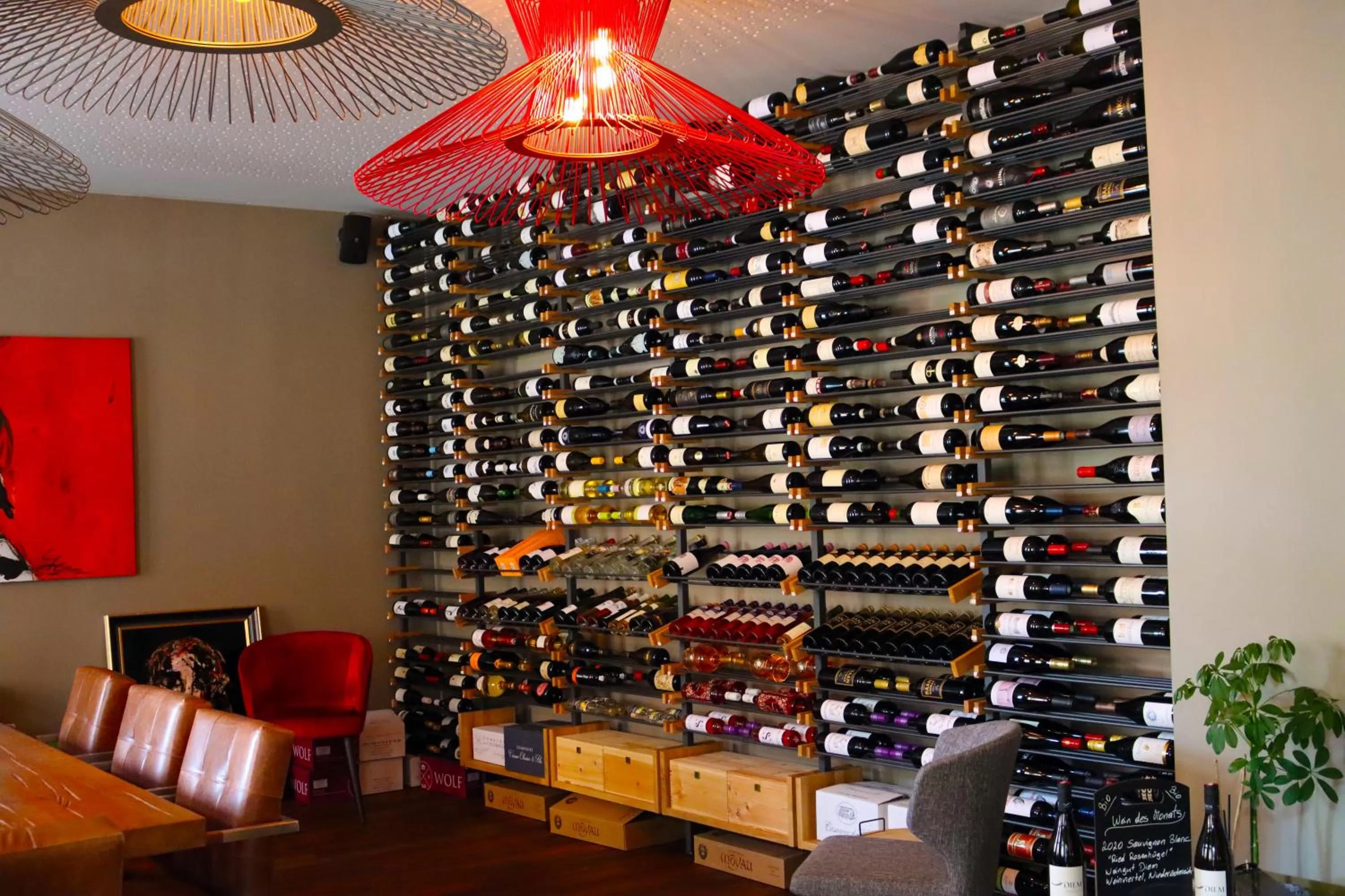 Lounge or bar in alexxanders Hotel & Boardinghouse, Restaurant