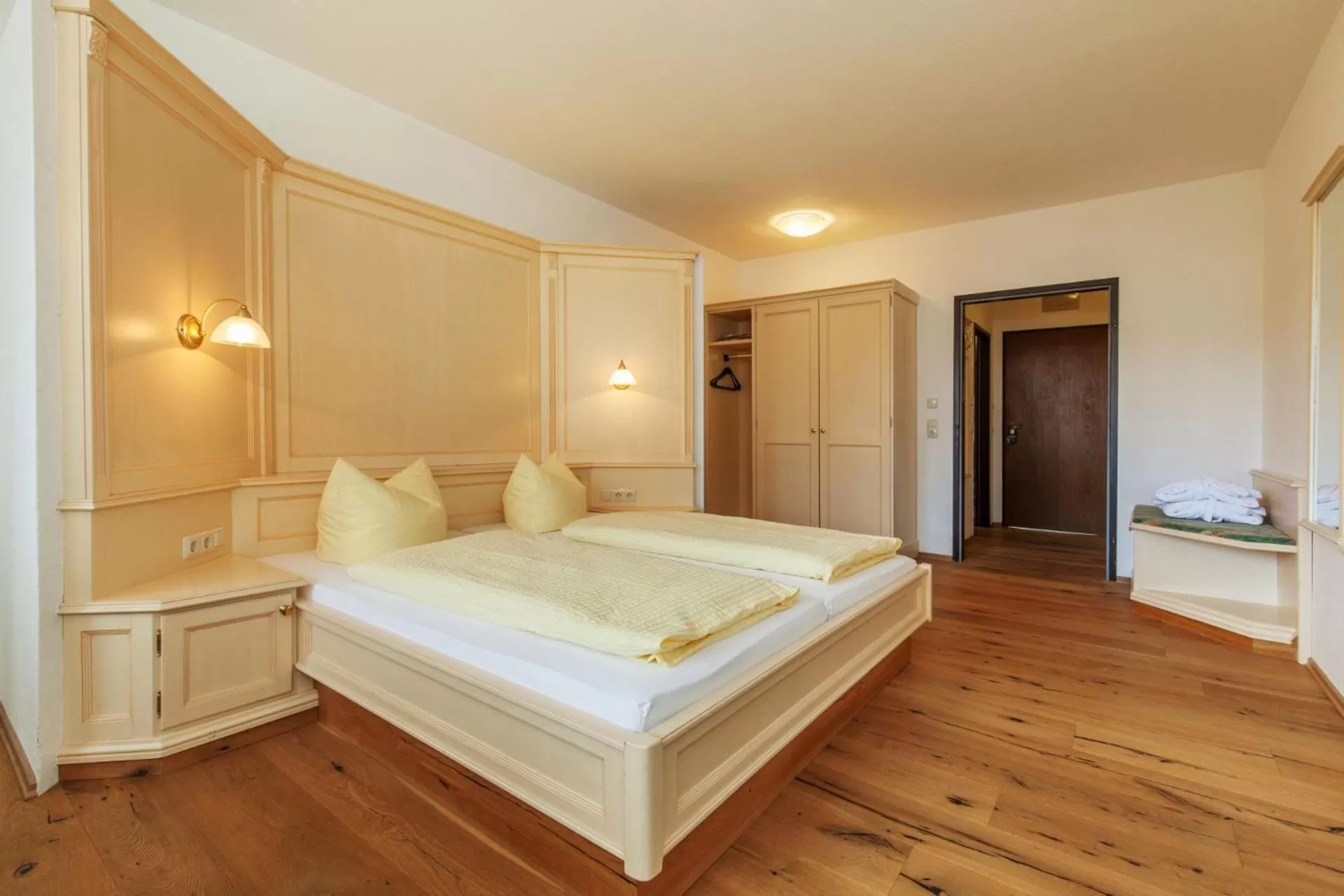 Photo of the whole room, Bed in Appartementhaus Dachsteinblick