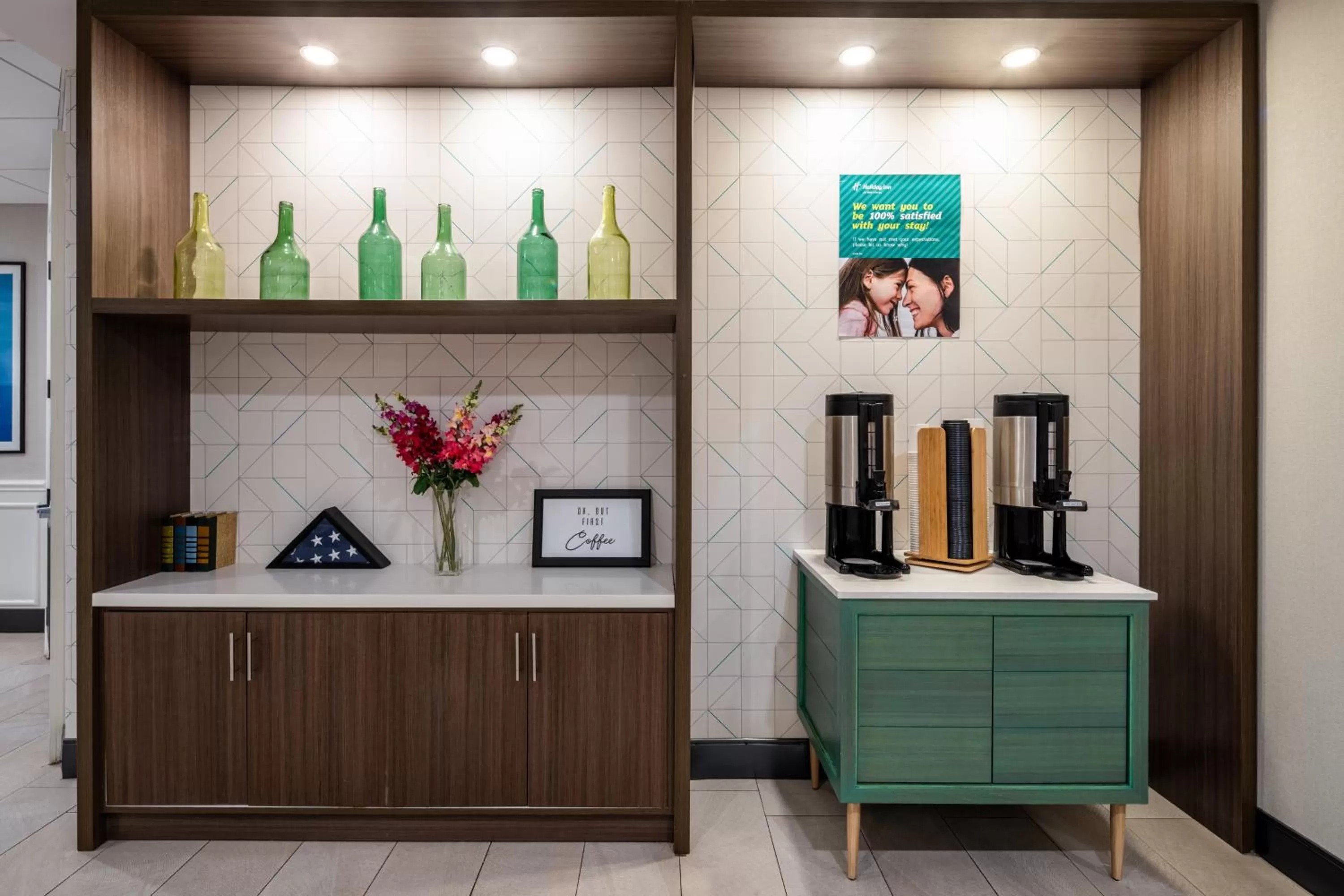 Coffee/tea facilities in Holiday Inn Poughkeepsie by IHG