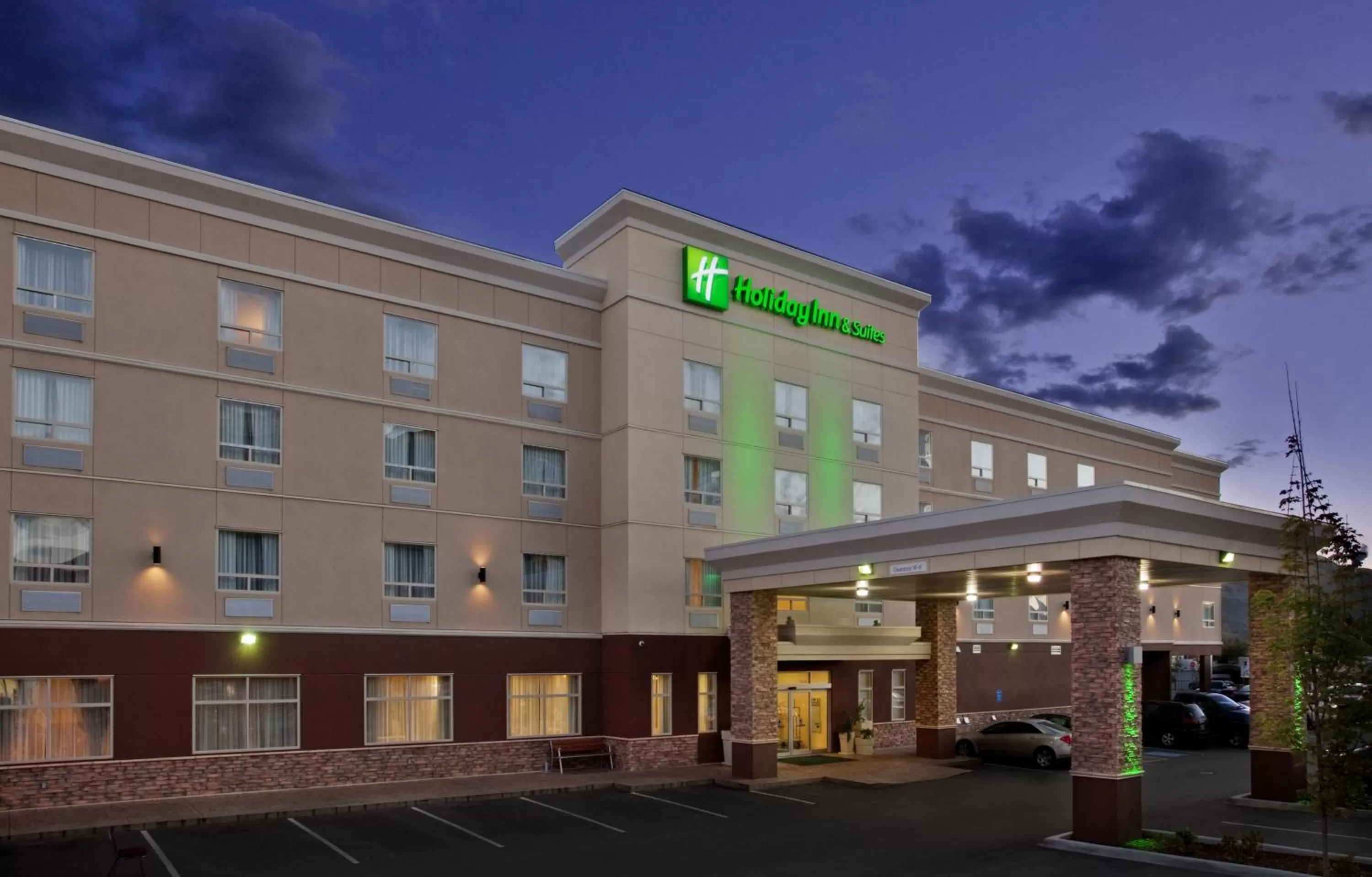 Property building in Holiday Inn Hotel and Suites-Kamloops by IHG
