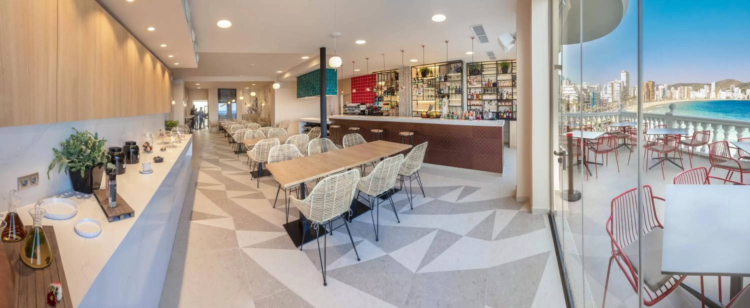 Restaurant/places to eat in Gastrohotel Boutique RH Canfali