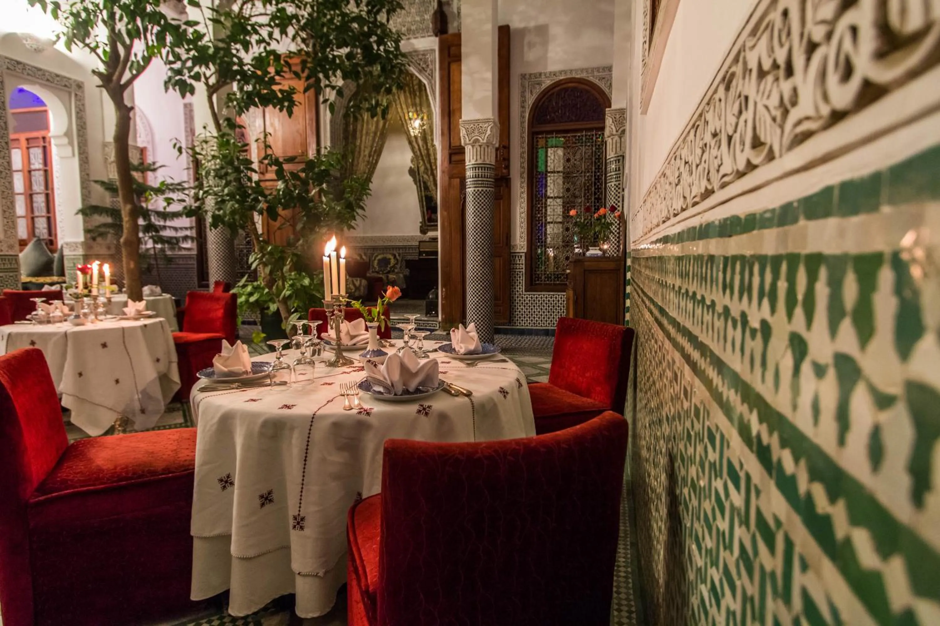 Restaurant/places to eat in Riad - Dar Al Andalous