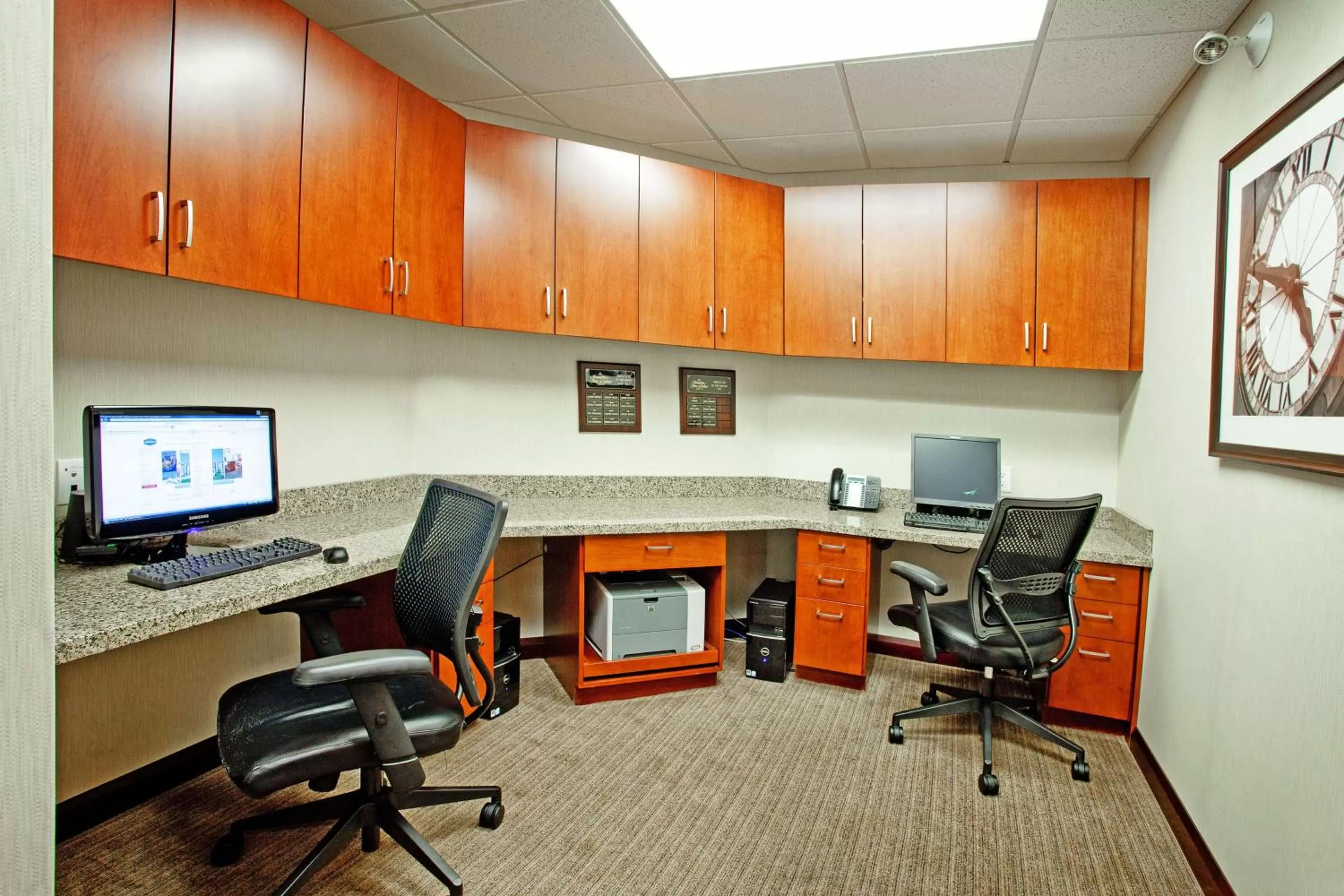 Business facilities in Hampton Inn & Suites by Hilton Barrie