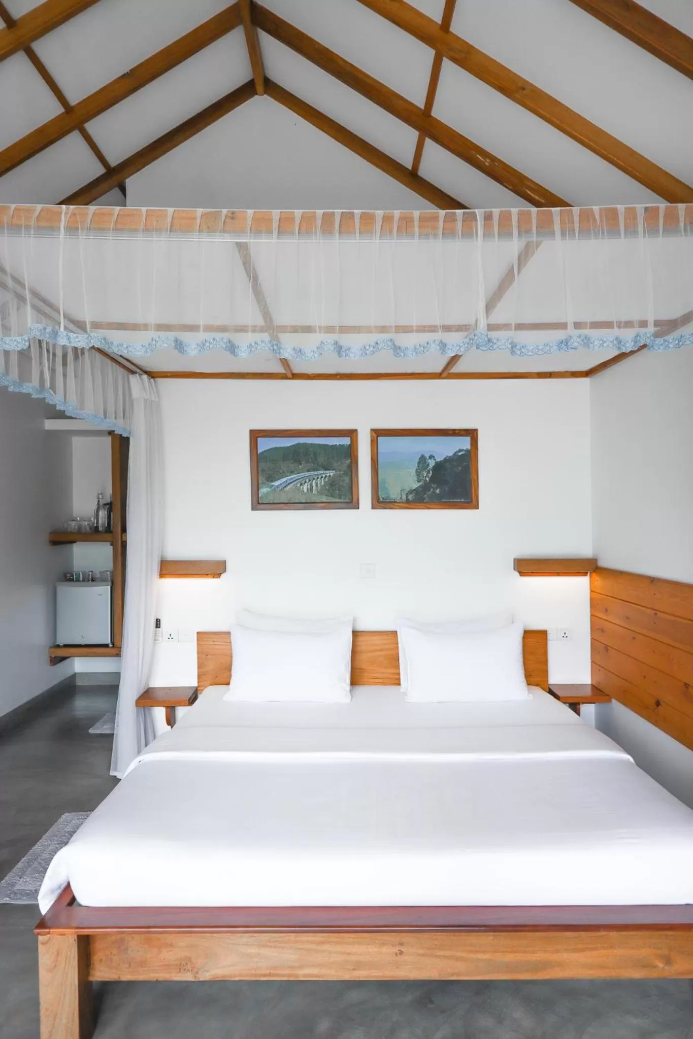 Bedroom, Bed in The One Ella