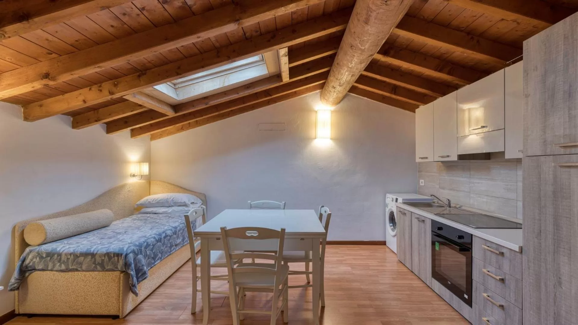 Property building, Kitchen/Kitchenette in Cascina Volta
