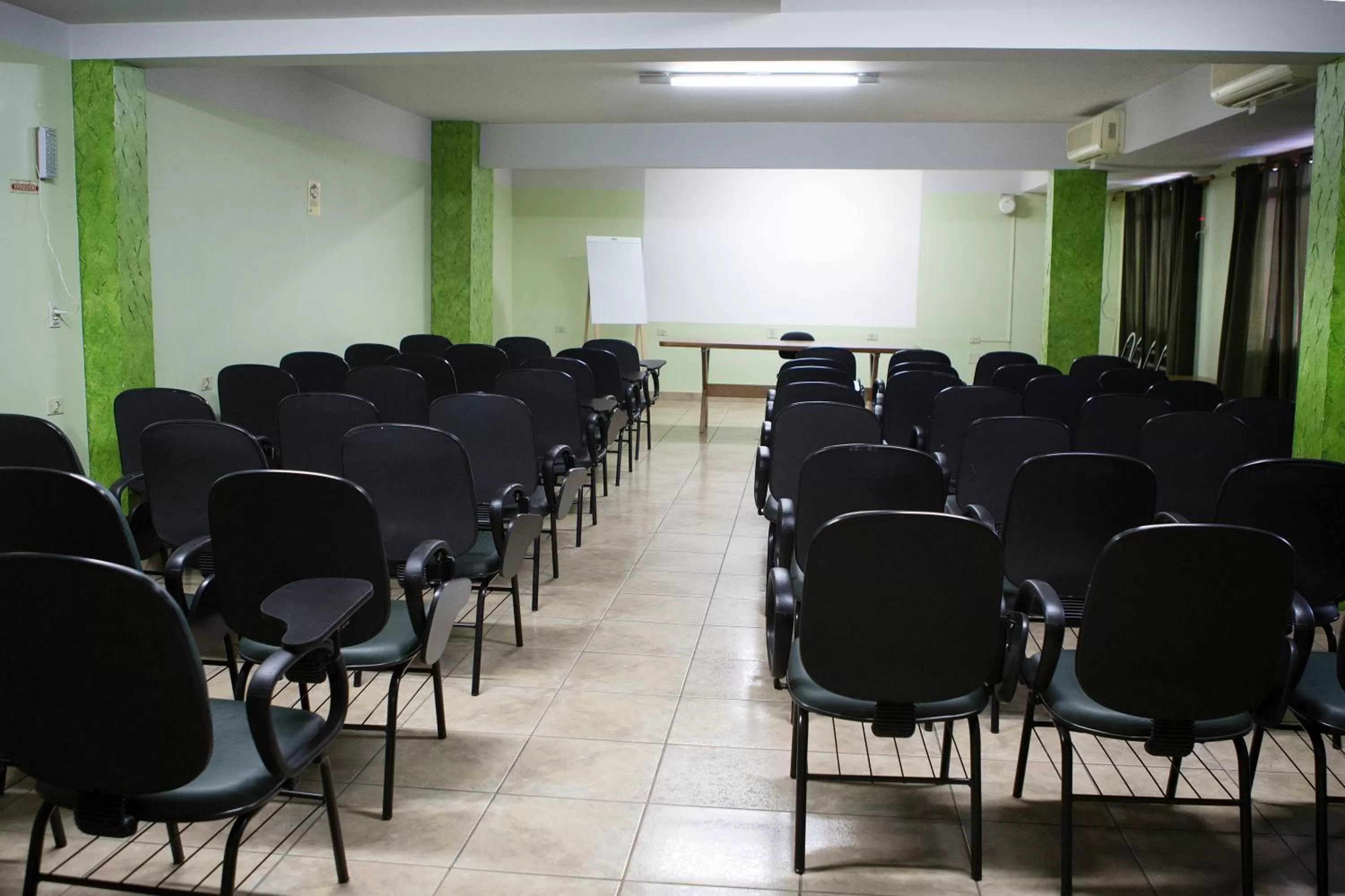 Business facilities in Hotel Baviera Iguassu