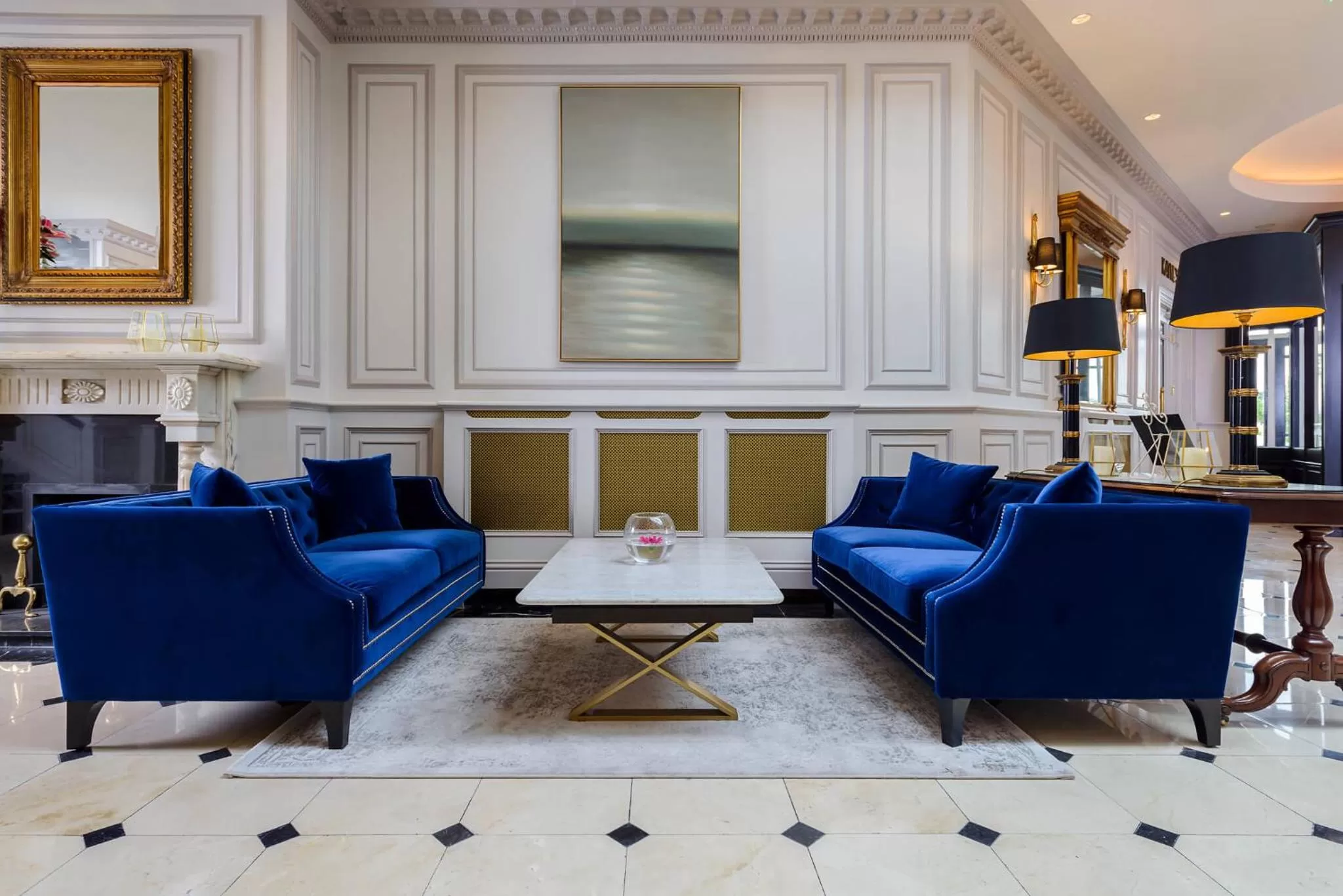 Seating area in Killarney Dromhall Hotel