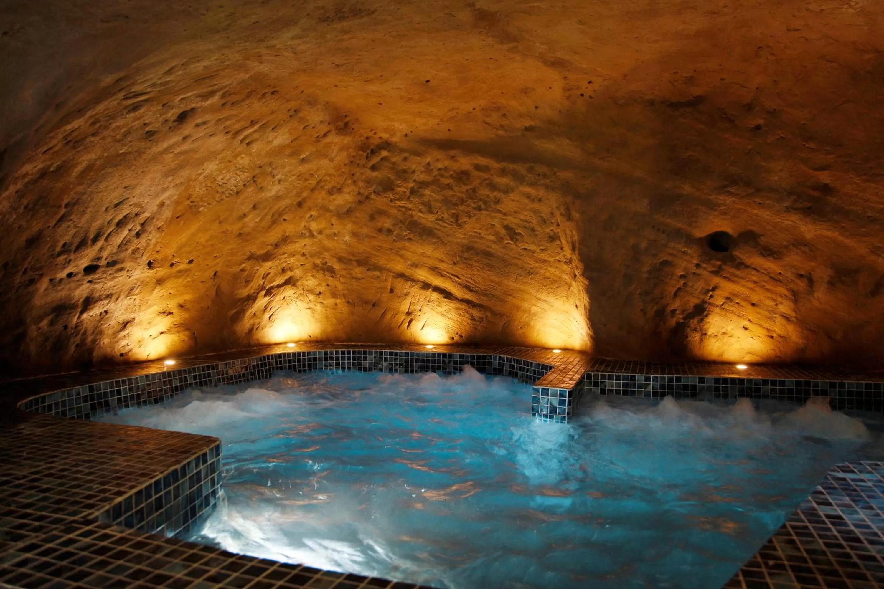 Spa and wellness centre/facilities in La Maison d'en Bas des Seigneurs