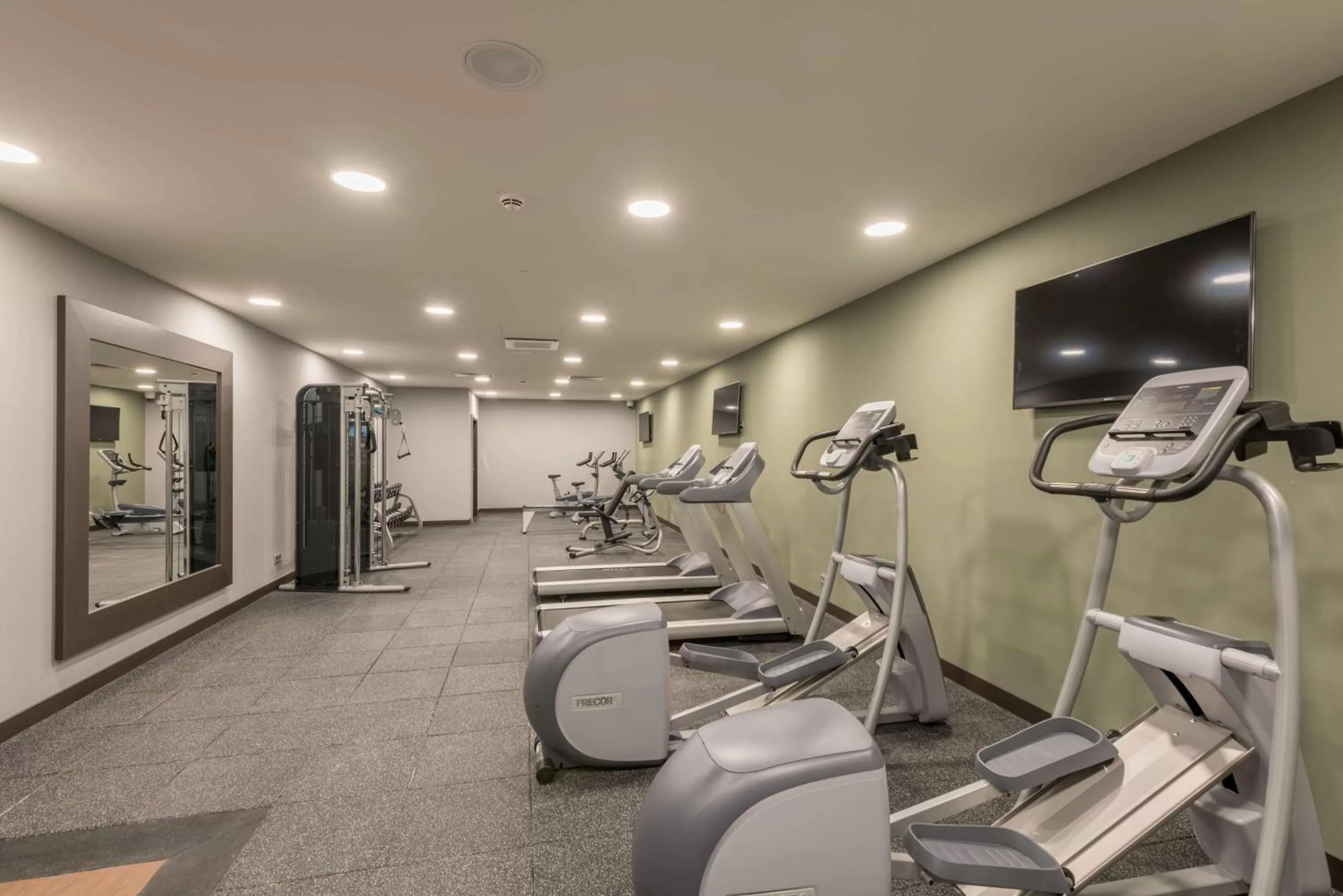 Fitness centre/facilities in Hilton Garden Inn Frankfurt City Centre