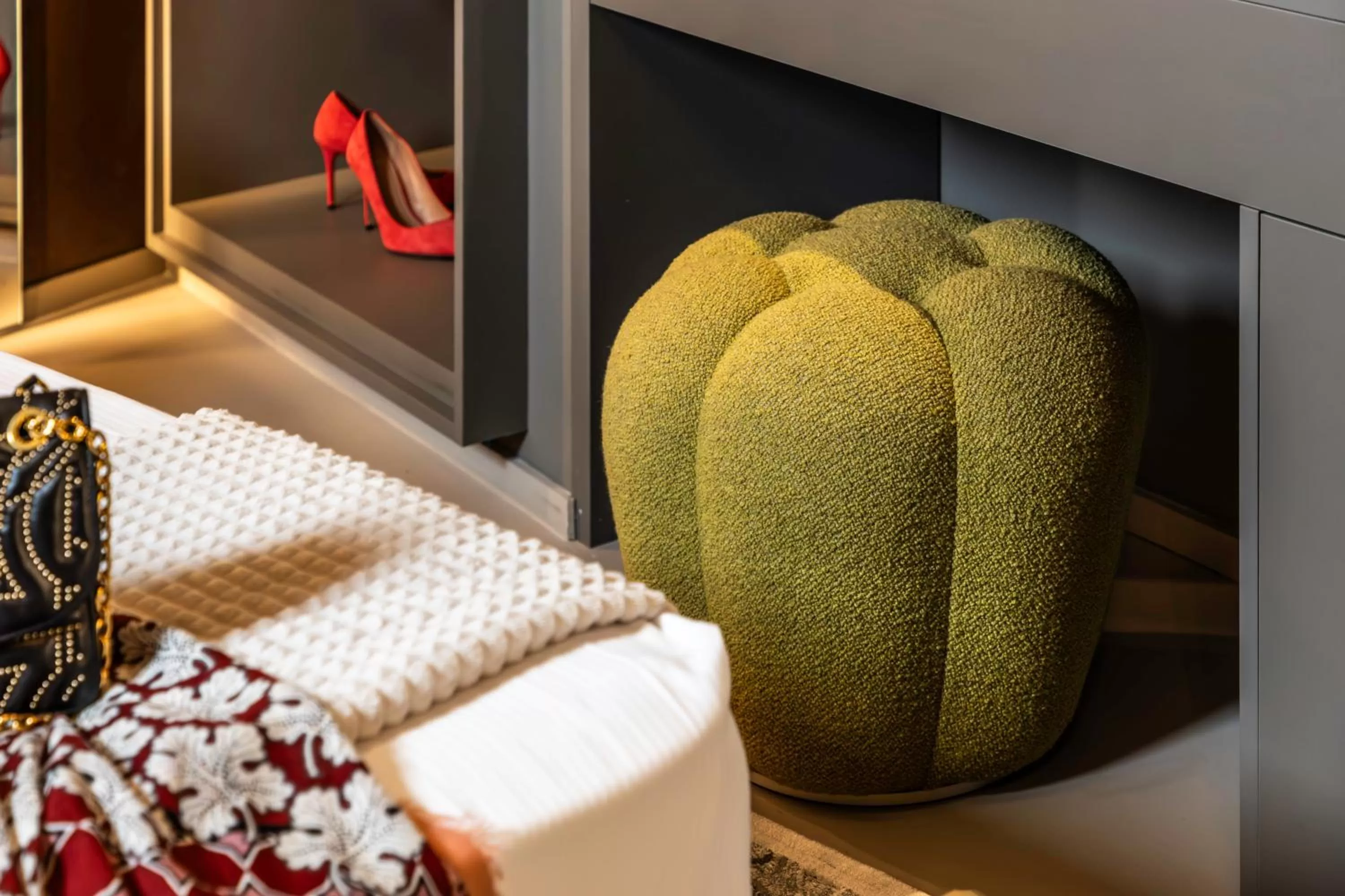 Decorative detail, Bed in Boutique Marconi