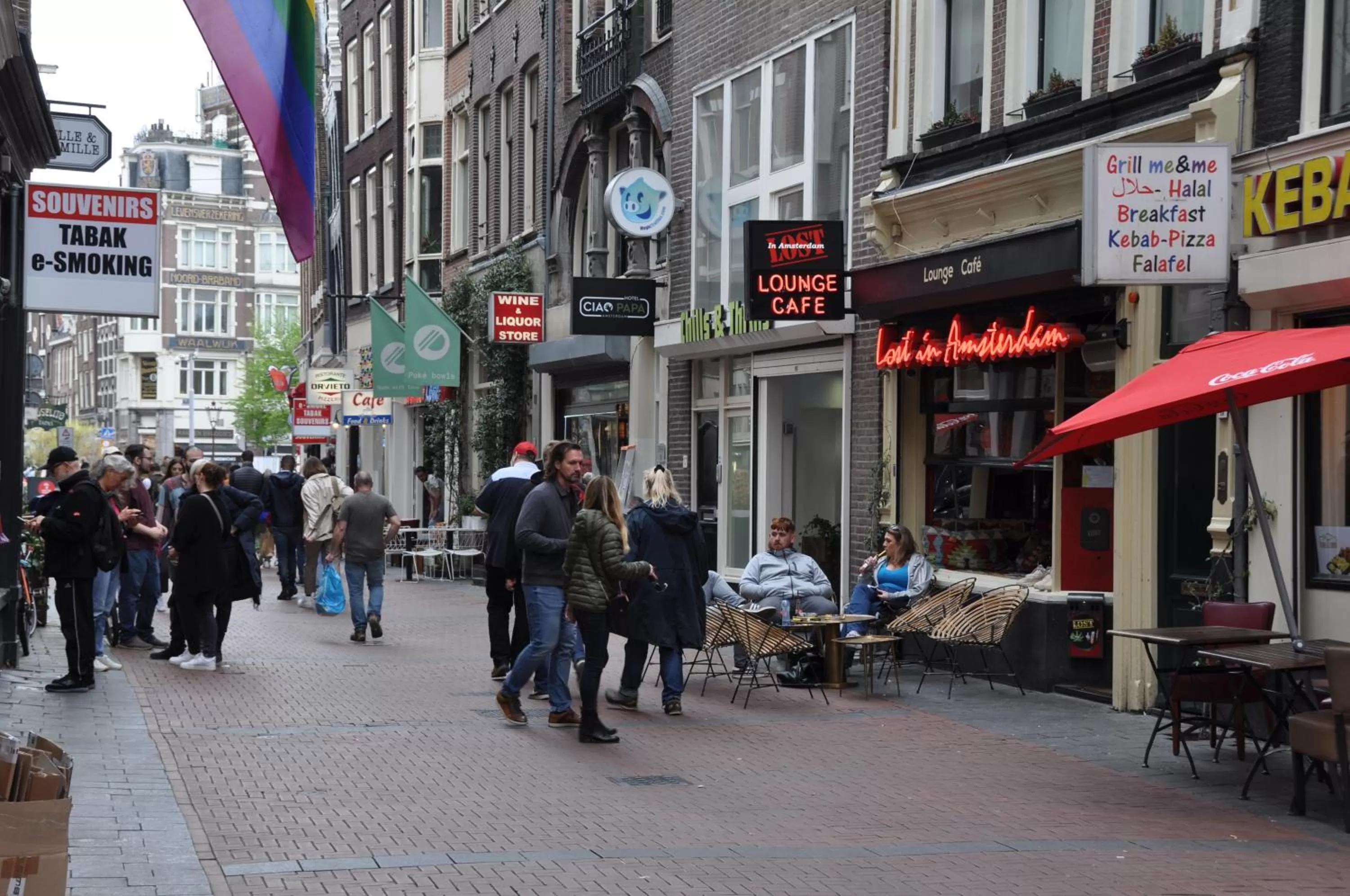 Restaurant/places to eat in Ciao Papa Hotel Amsterdam Central Station