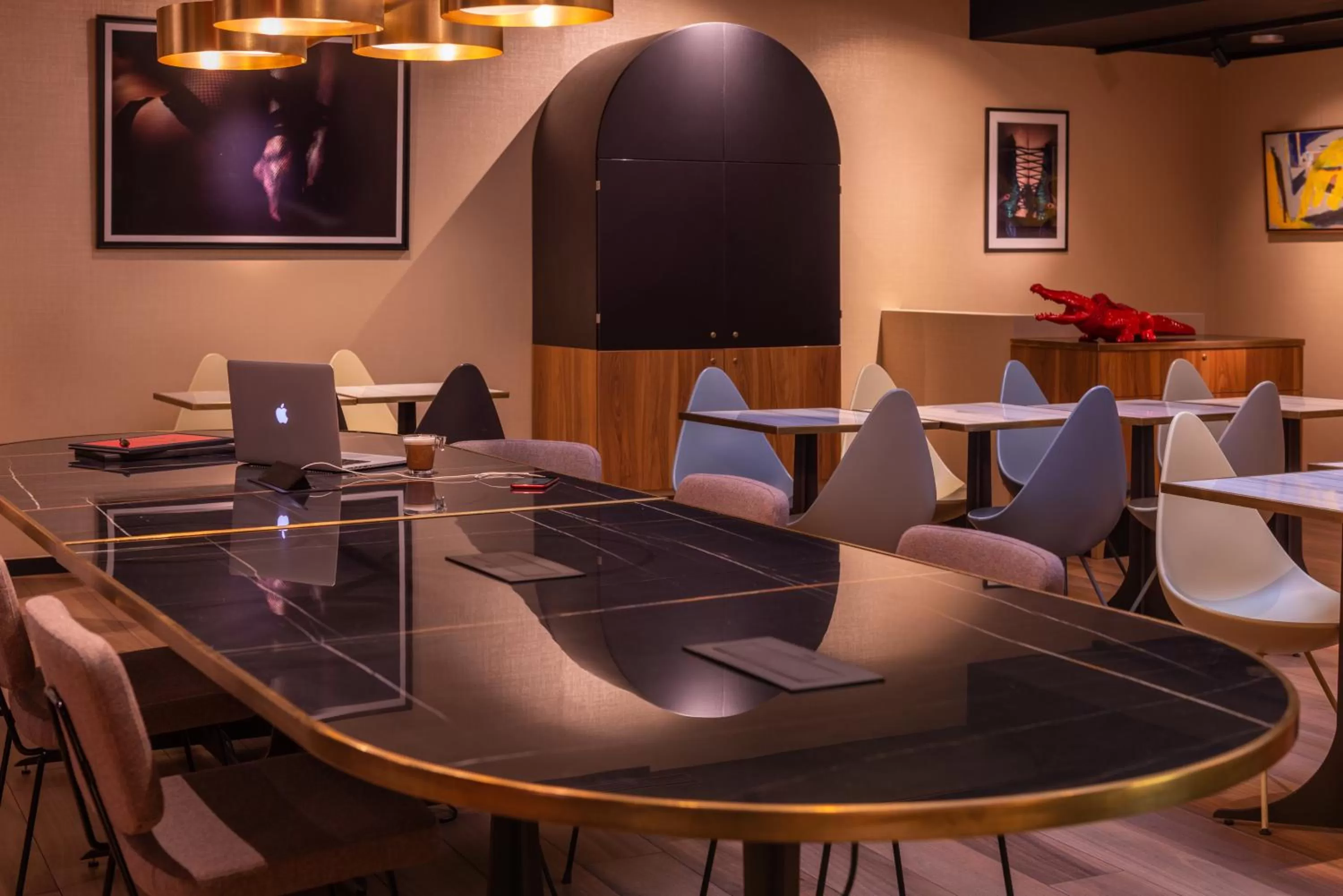 Business facilities in Golden Tulip Opera de Noailles