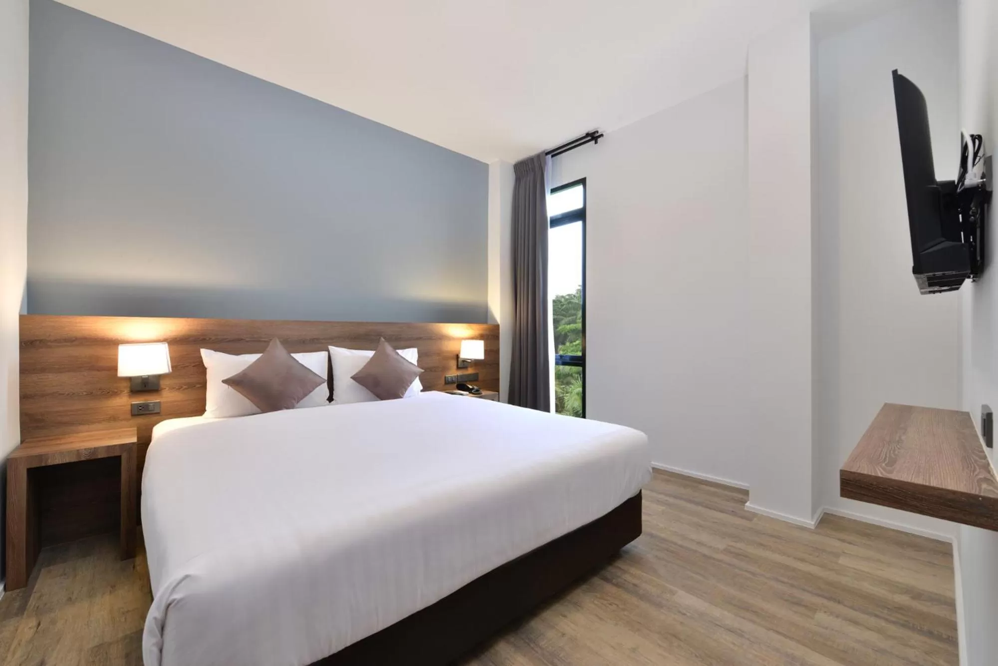 Bed in The Chill at Krabi Hotel